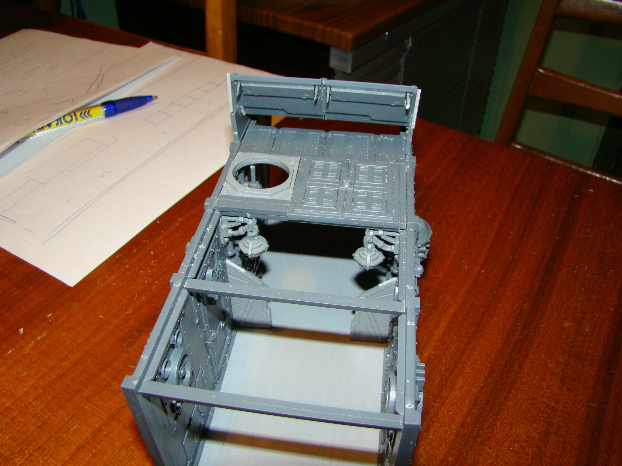 Warhammer 40,000, upper pilot deck