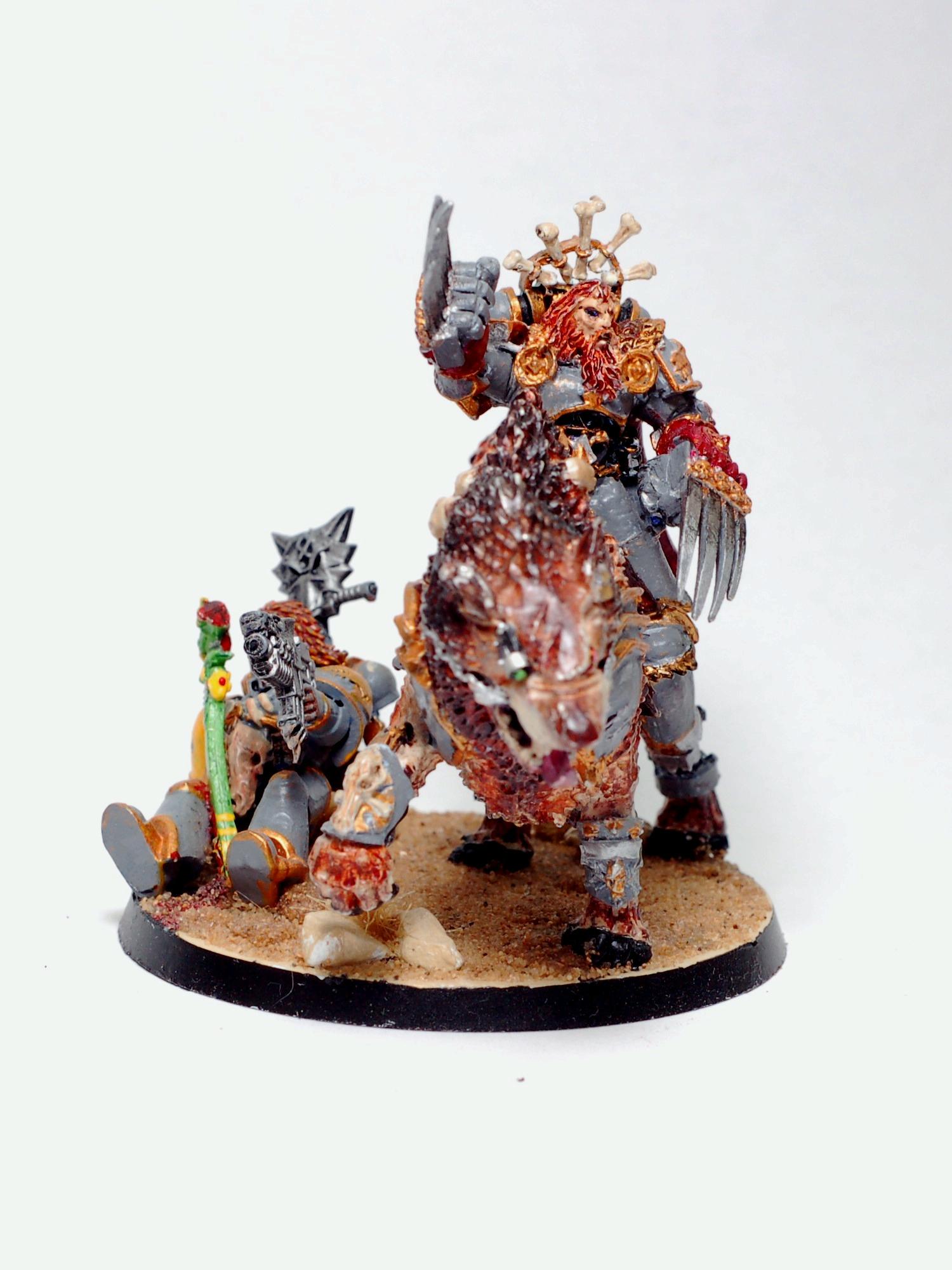Canis with wounded wolf