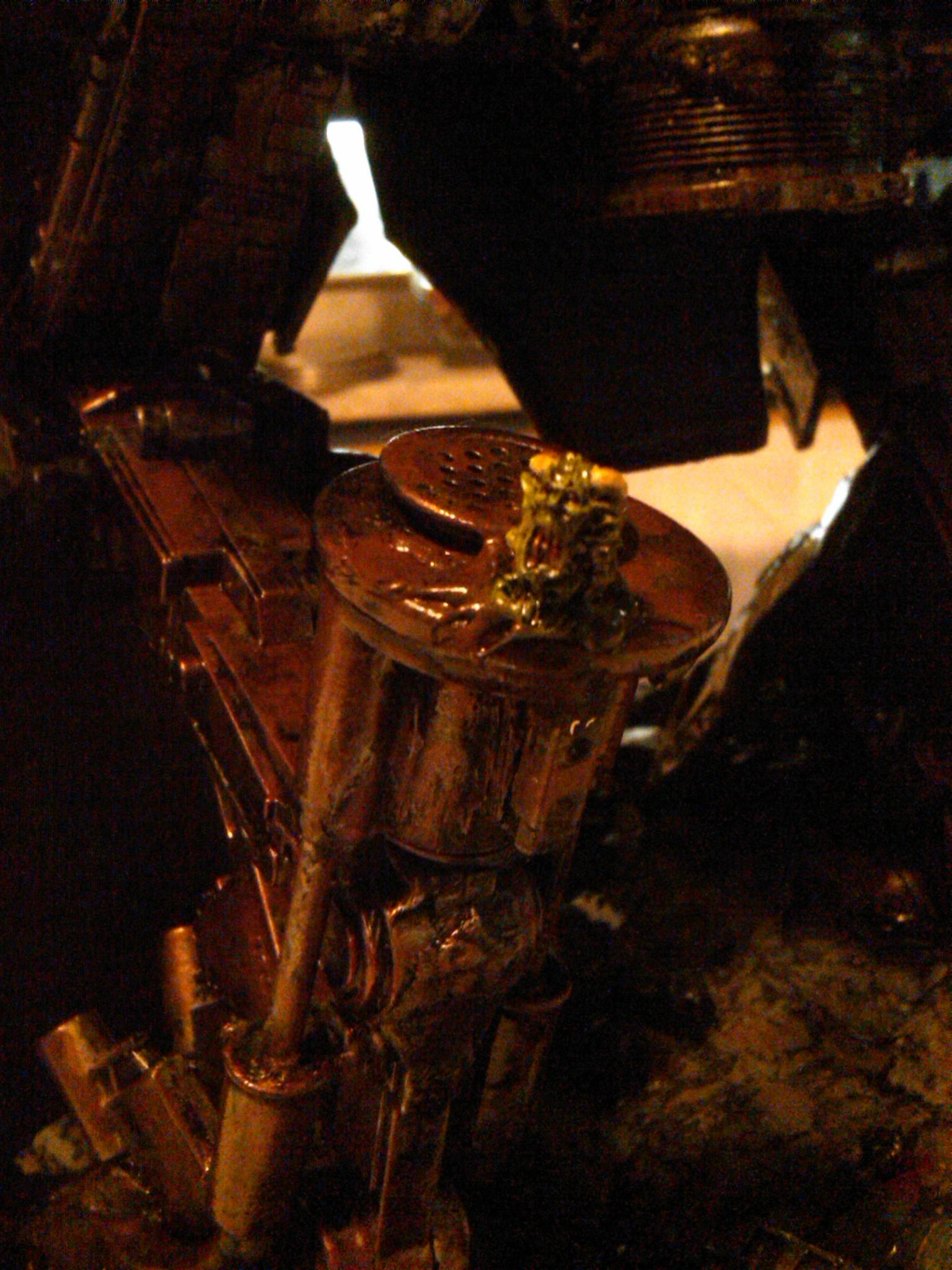 Warhound Titan - Back Leg Nurgling detail