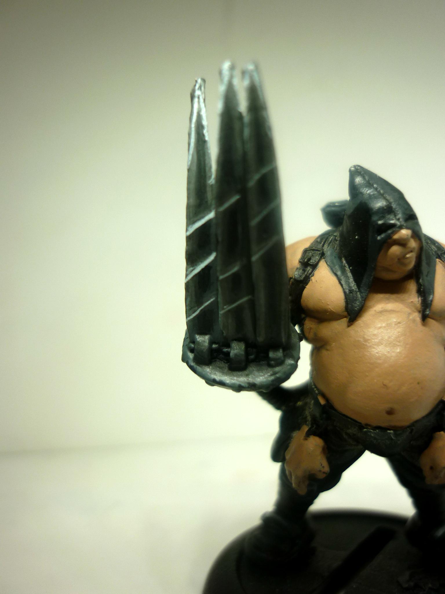 Executioner Right Claw Front NMM