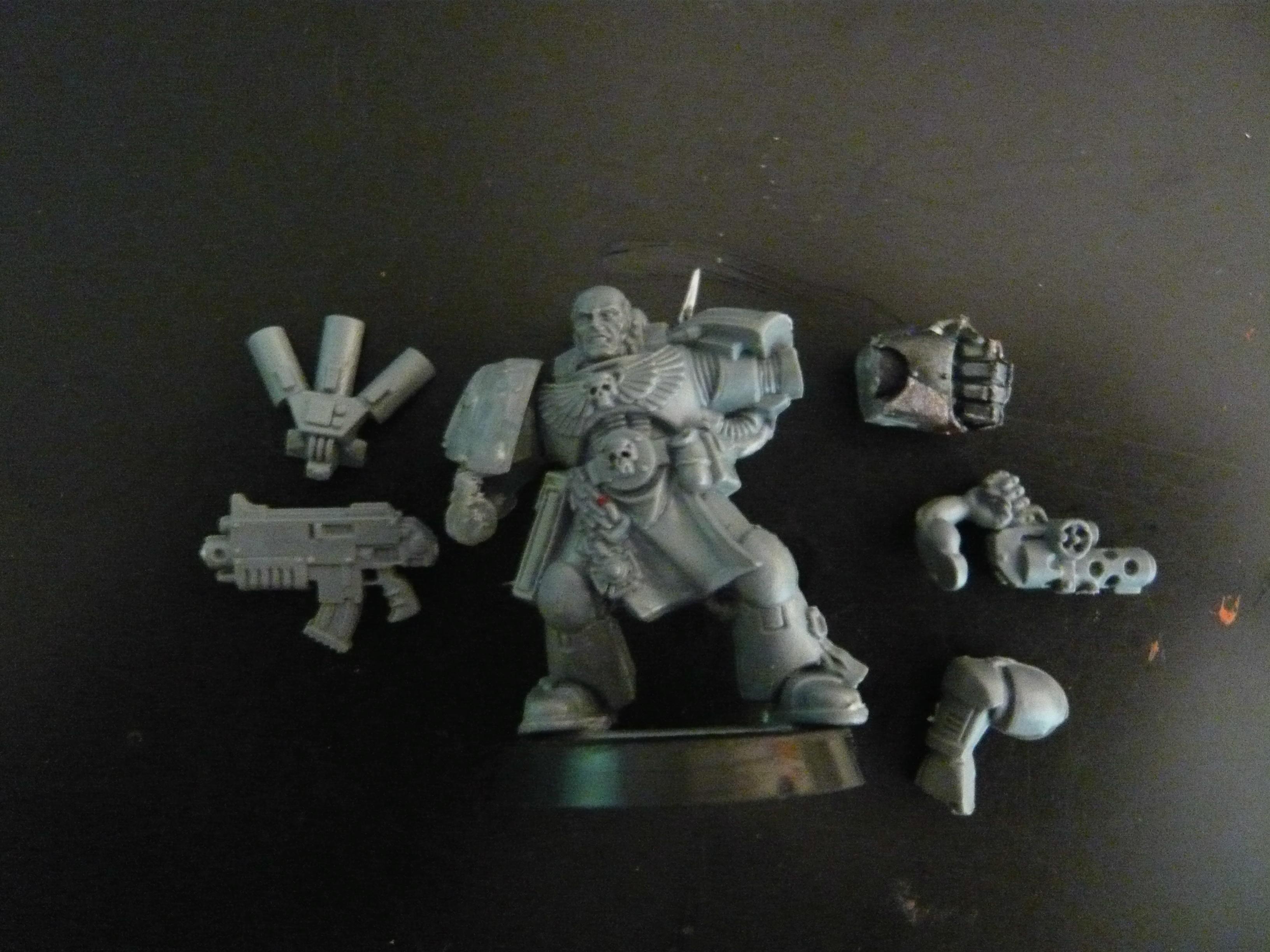 Space Marines, all the pieces needed layed out