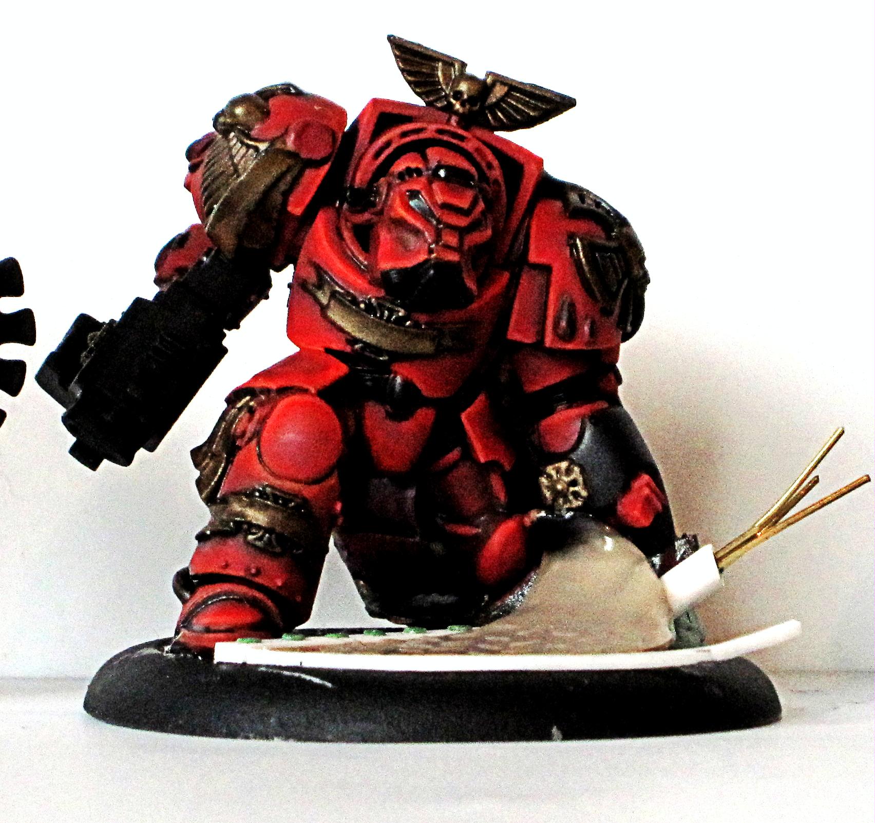 Crouch, Red, Terminator Armor