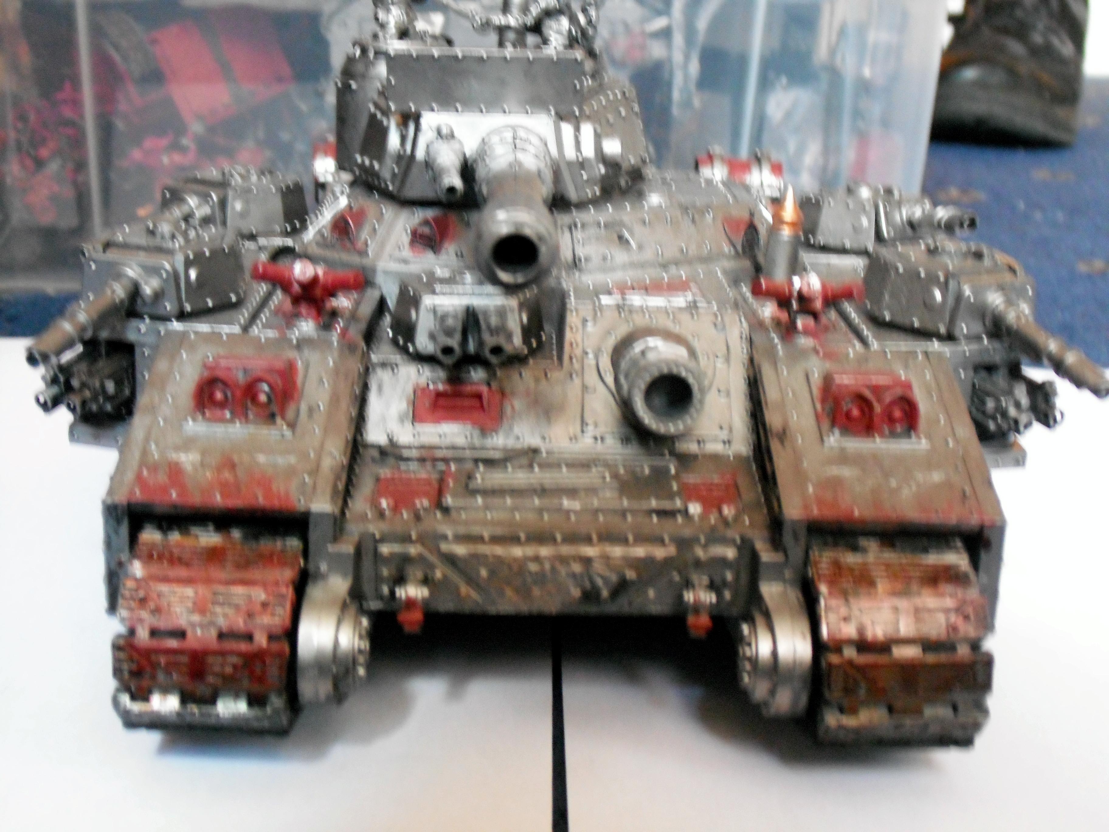 Baneblade, front view
