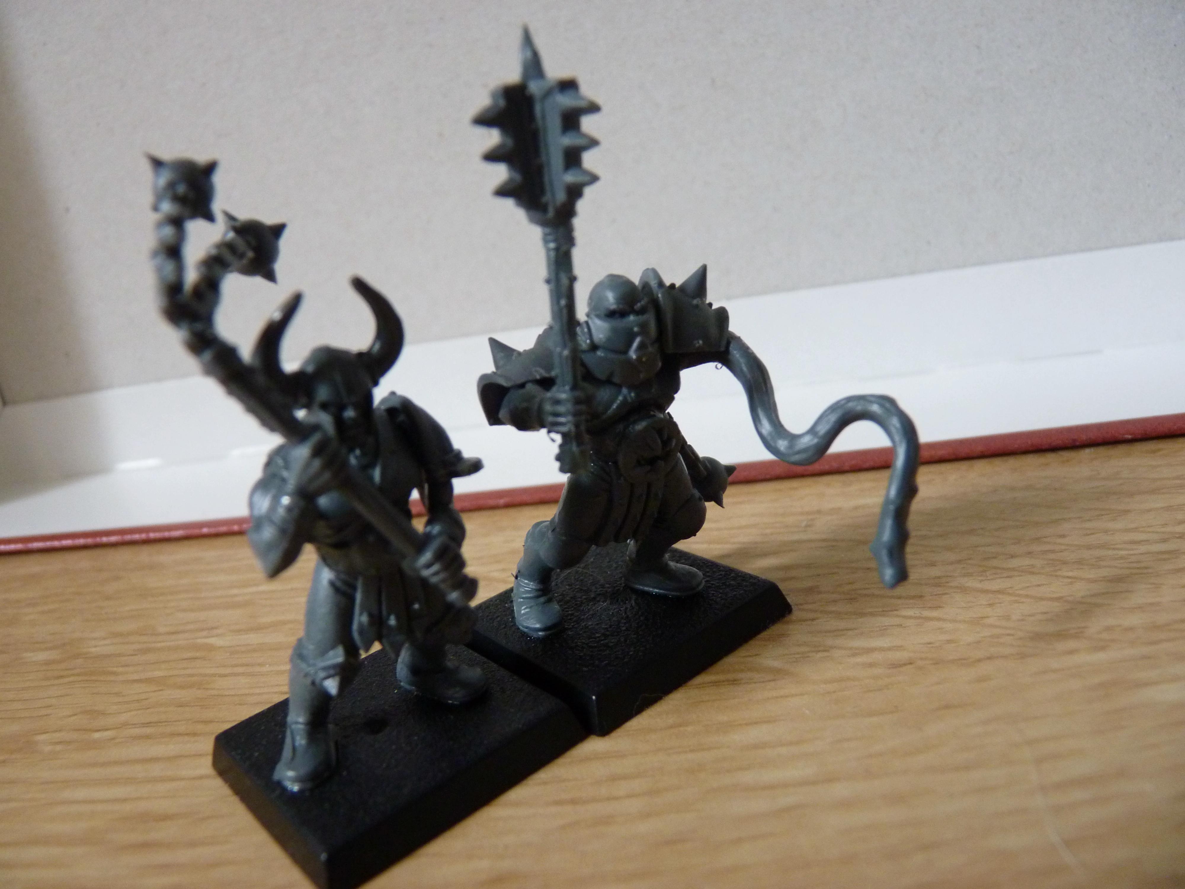 Him next to a normal Marauder