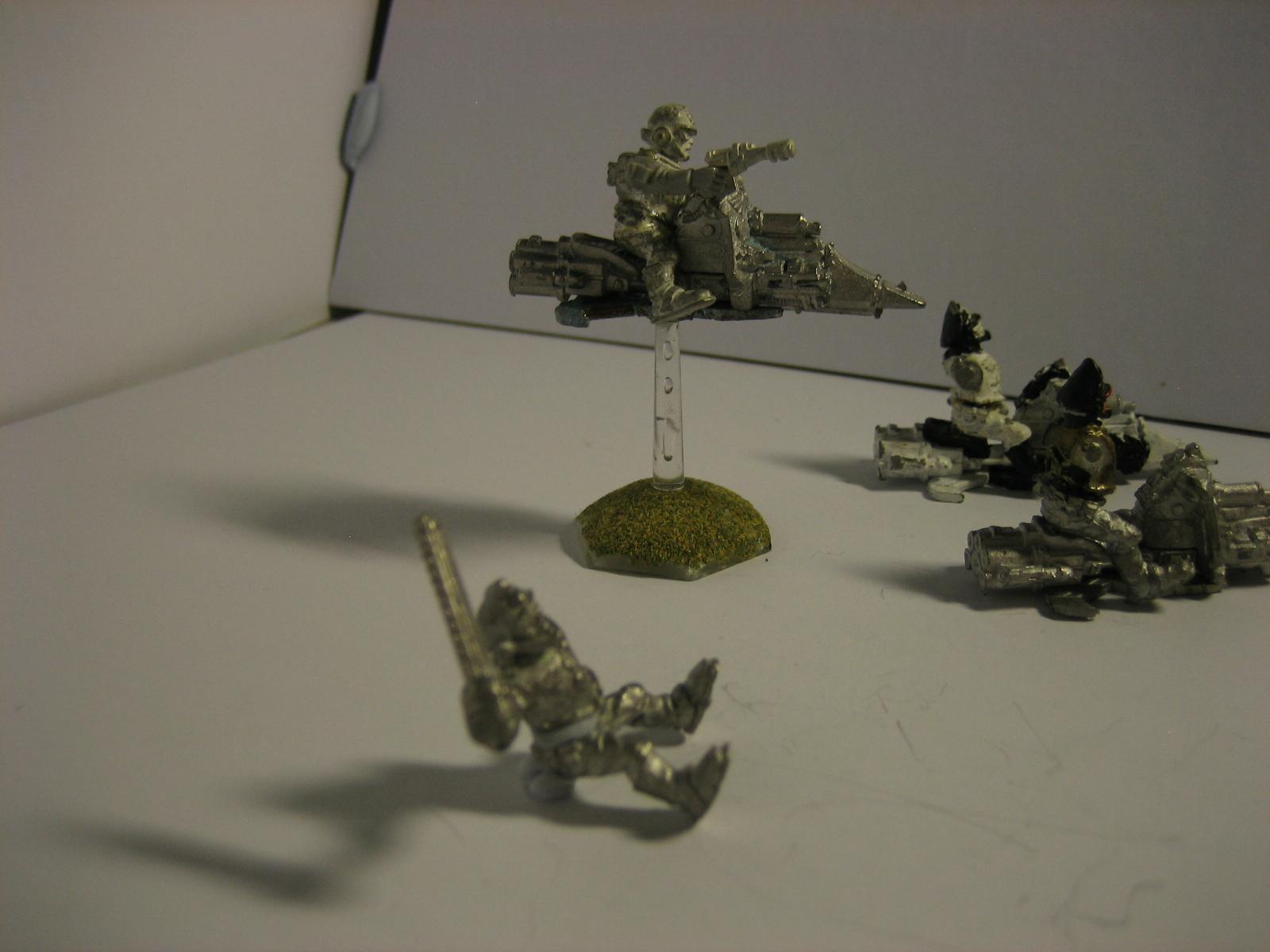 The close viewer will note some missing bits...a hint at my modelling crime