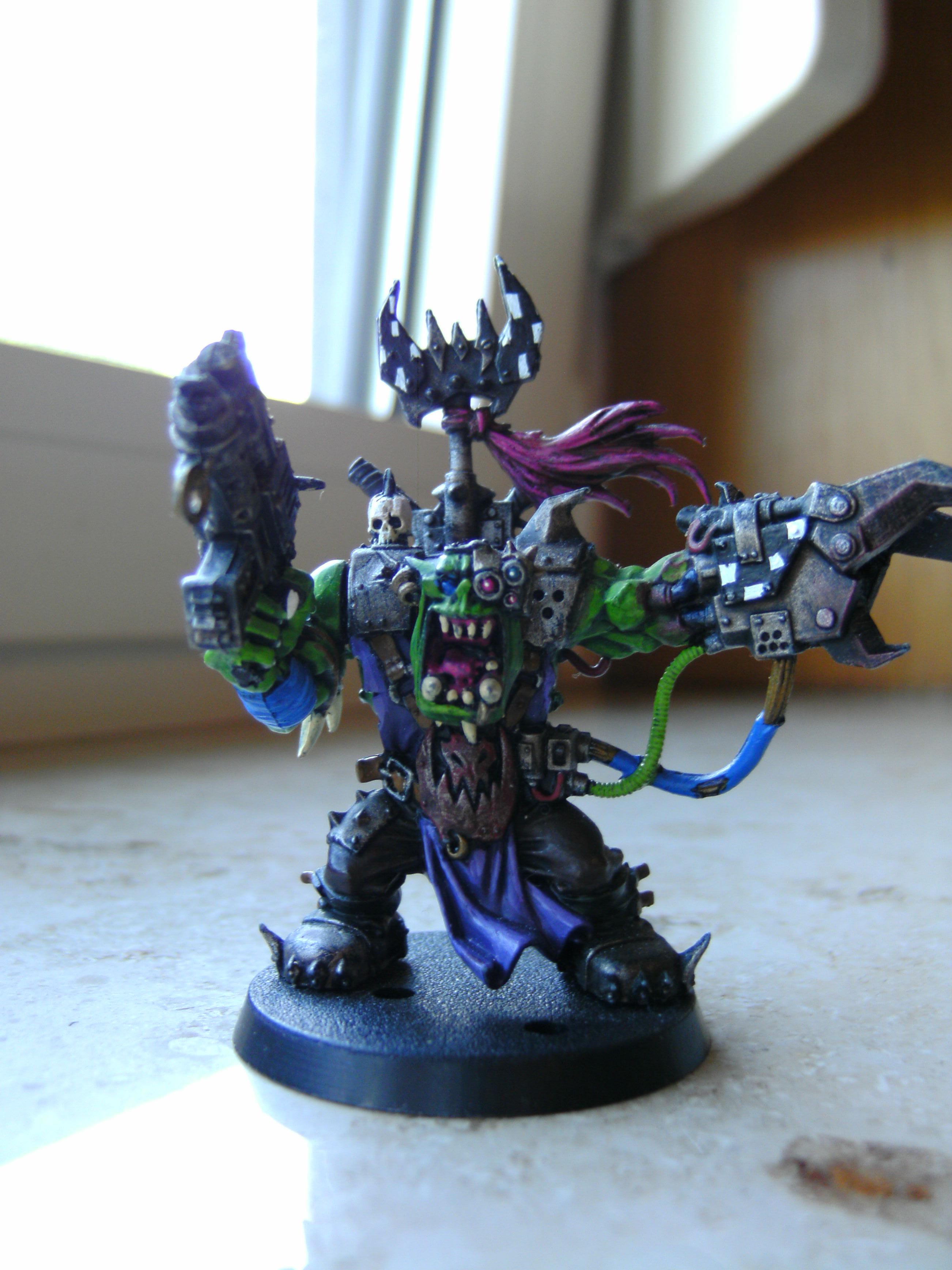 I discovered washes, layering, that sort of thing around the time i painted my warboss
