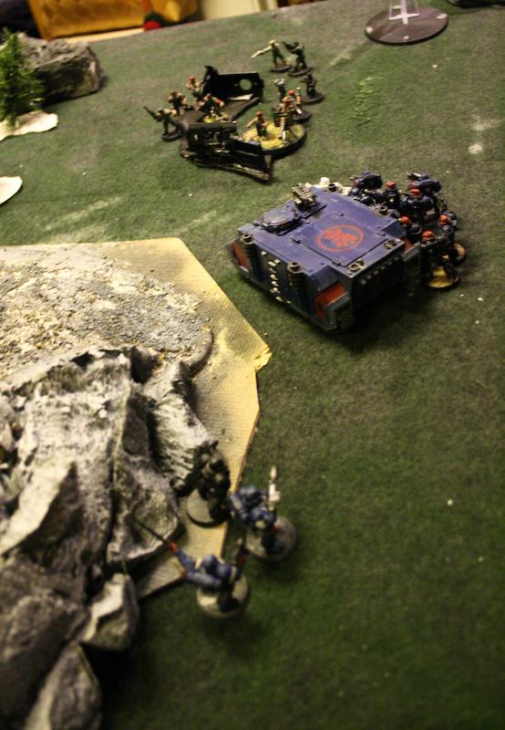 Battle Report, Heavy Weapons Team, Imperial Guard, Rhino, Space Marines