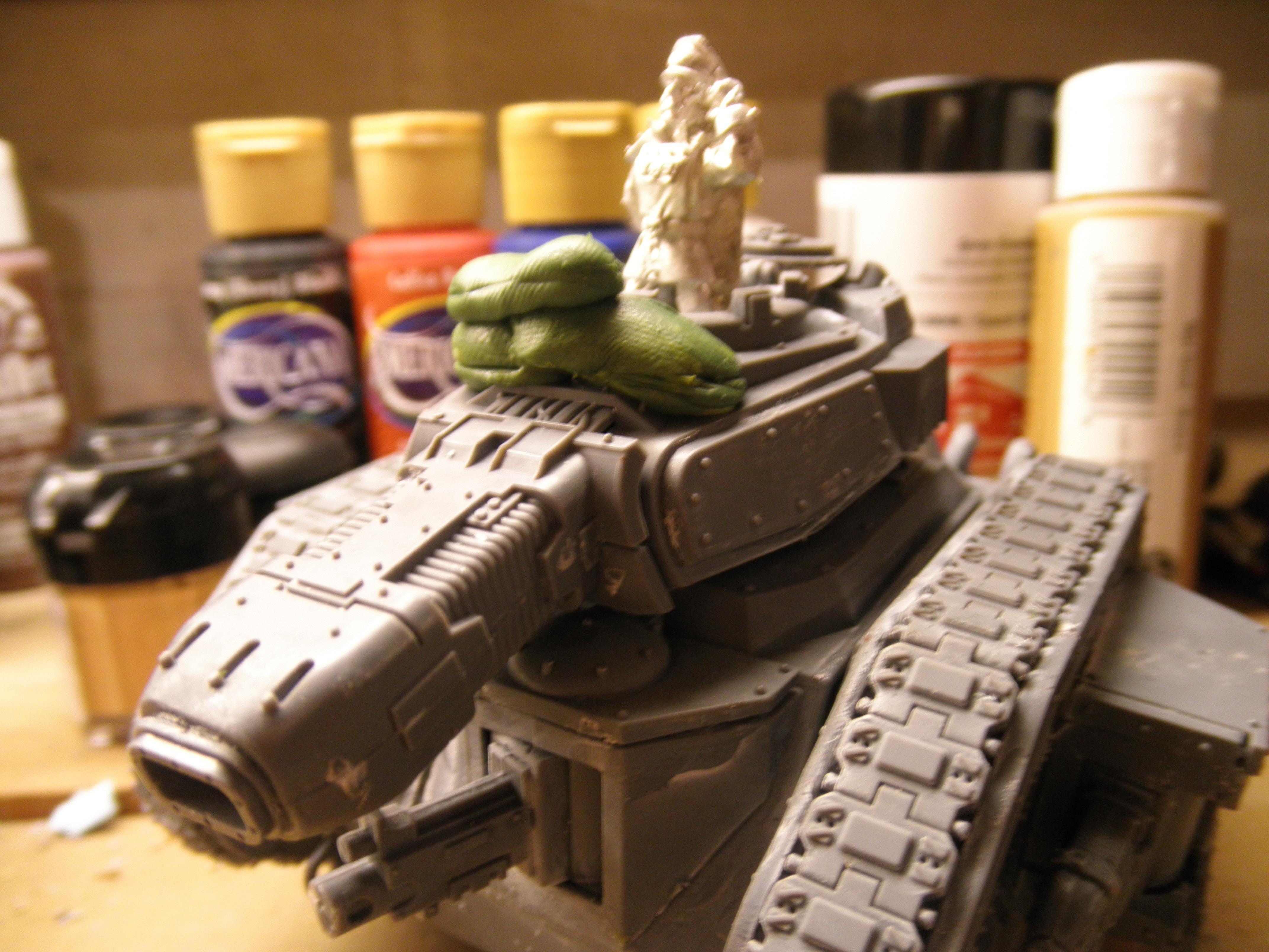 Pask's tank
