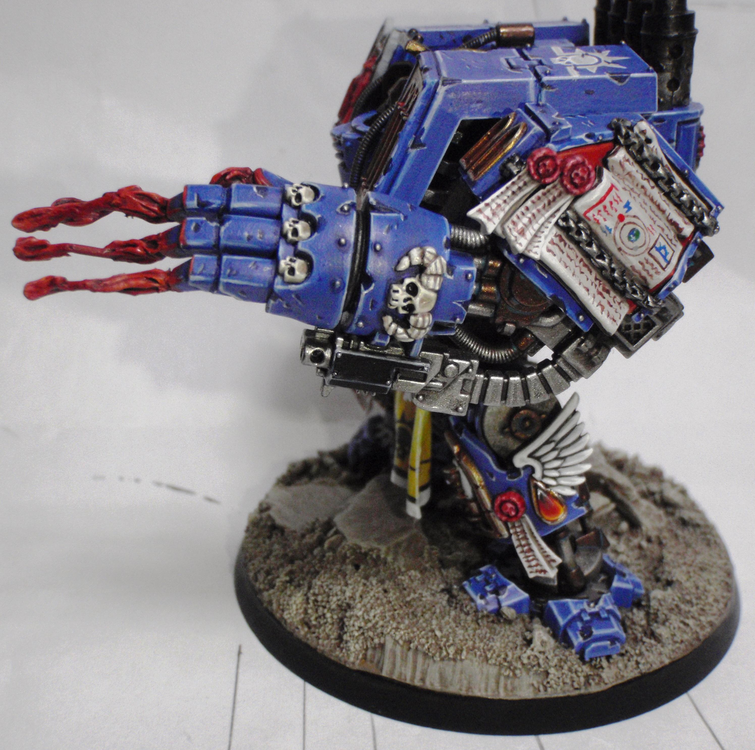 Smite! source lighting looks a little heavy on the photos compared to the actual model