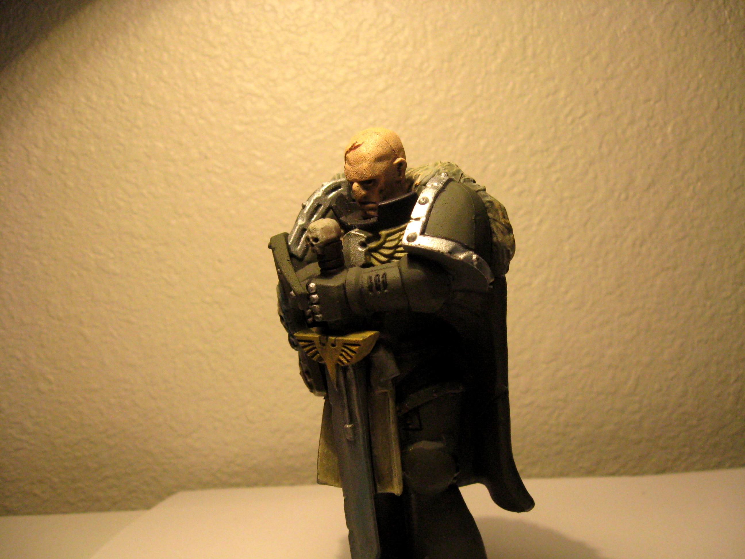 Space Marines, Statue
