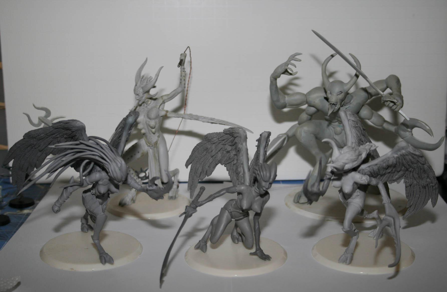 Bare Boobs, Daemons, Harpies, Slaanesh