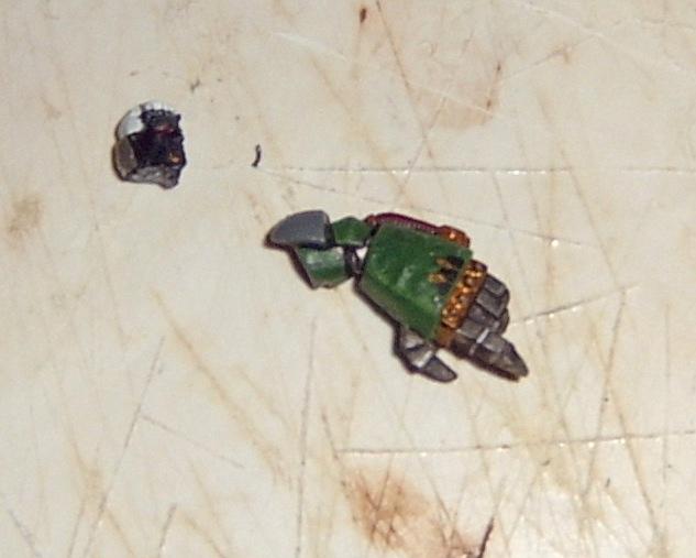Salamander Powerfist and head