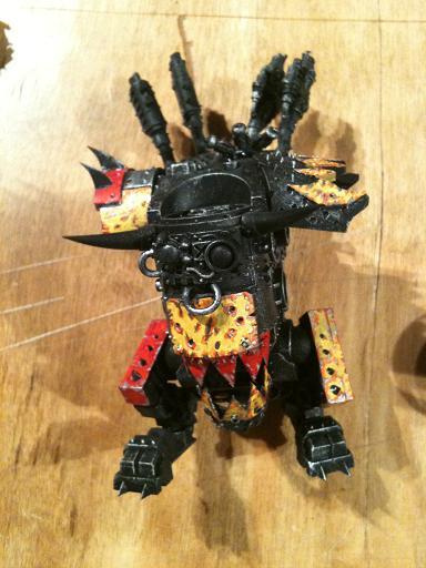 Orks, red armour!!