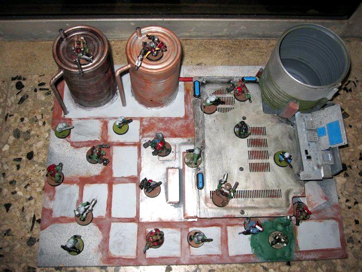 Cadian/doom, Doom/Cadian fuel refinery