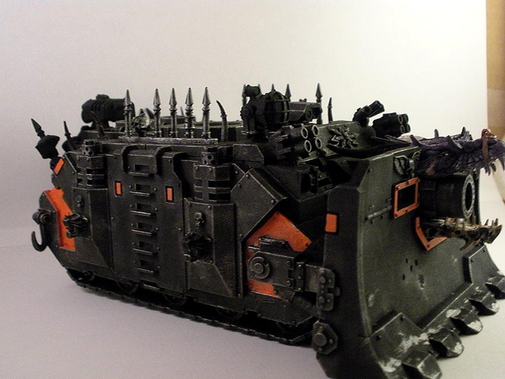 Chaos, Chaos Space Marines, Vindicator