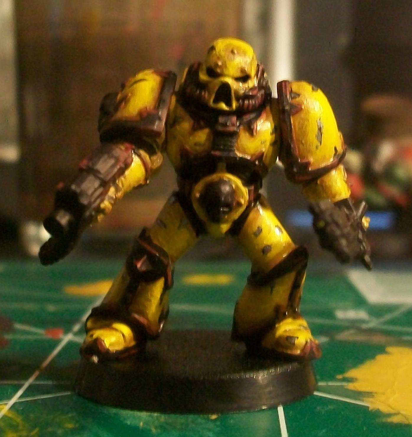 My CSM. I got this idea from another web site and thought is was weill done. They are Called the Sons of Dorn. Just a test model. Gonna start a 5 man squad next