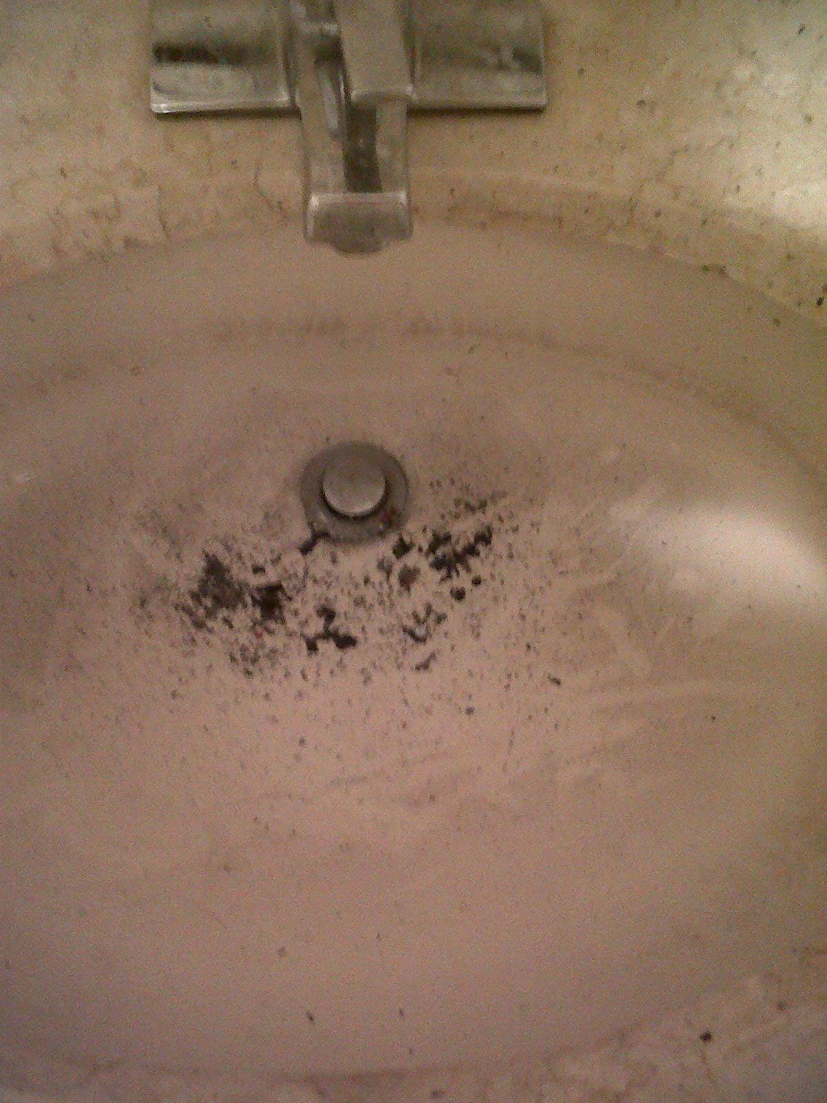 Sink. After 2 hrs of cleaning which I have been doing almost everynight