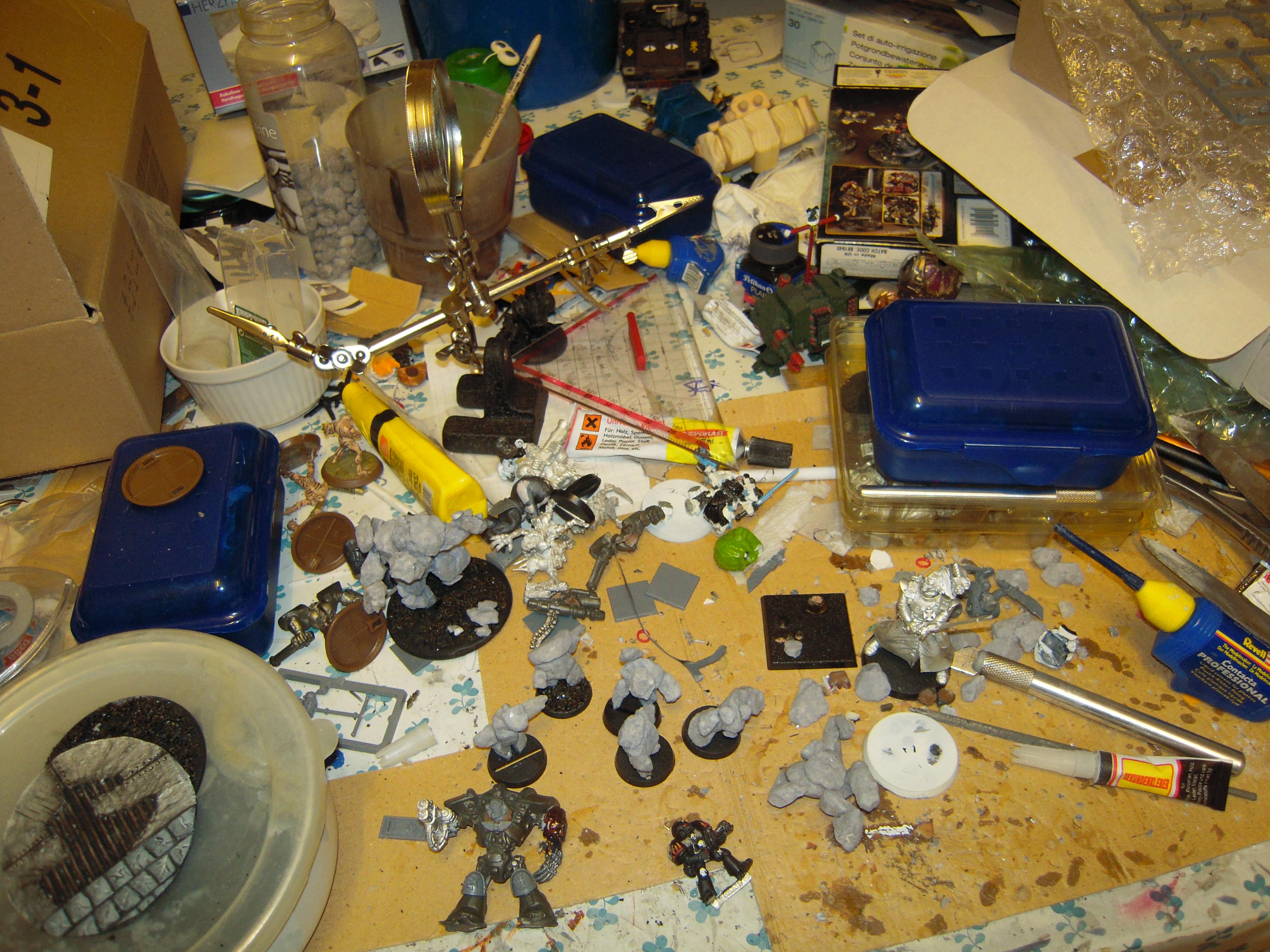 Blood, Chaos, Chaos Space Marines, Conversion, Dreadnought, Inquisitor, Scratch Build, Space Marines, Work In Progress, Working Place