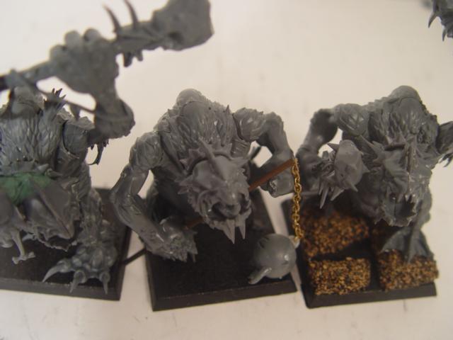 Chaos Trolls with Collars of Khorne