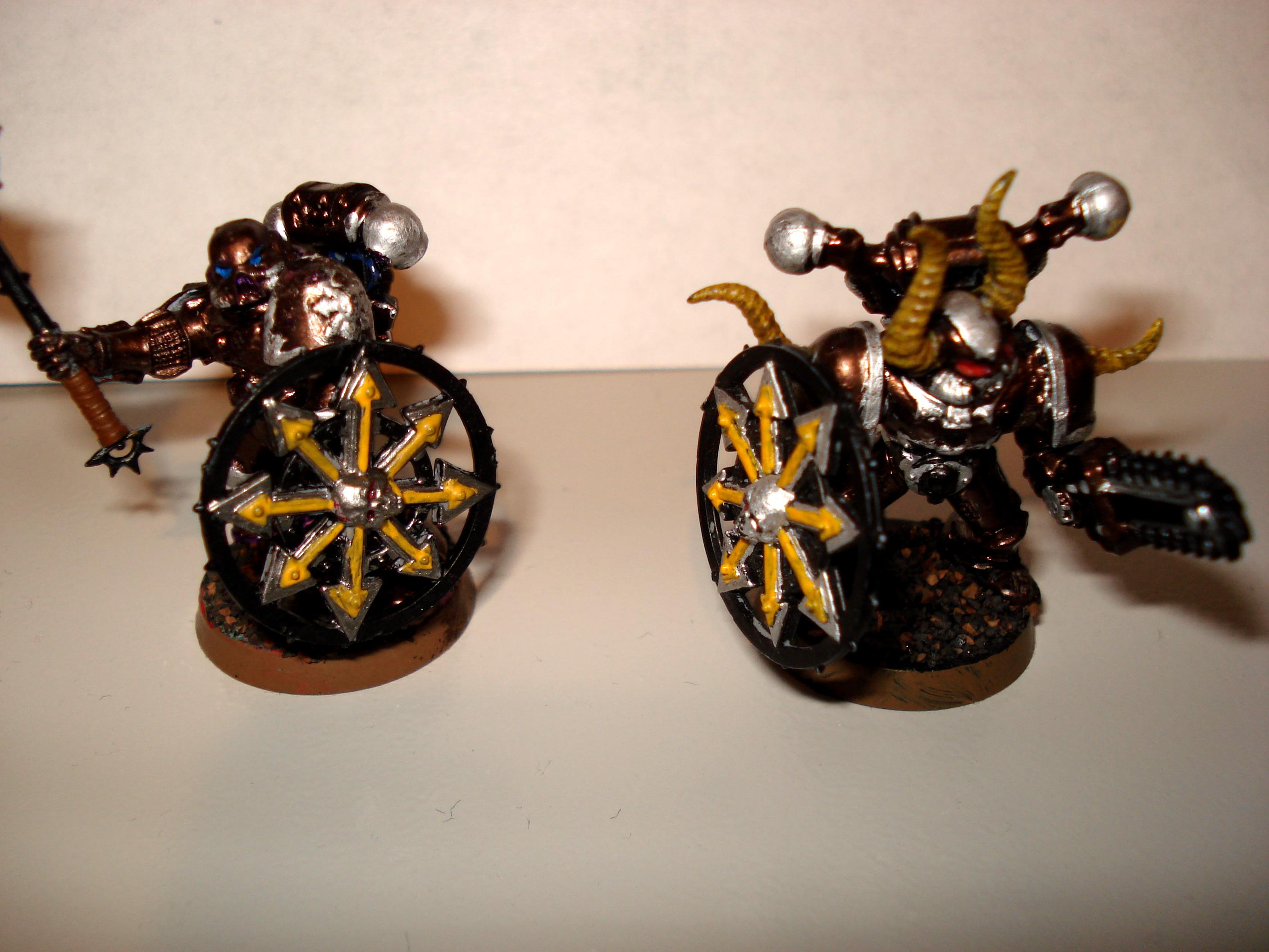 Chaos Space Marines, Chaos Icon Bearers