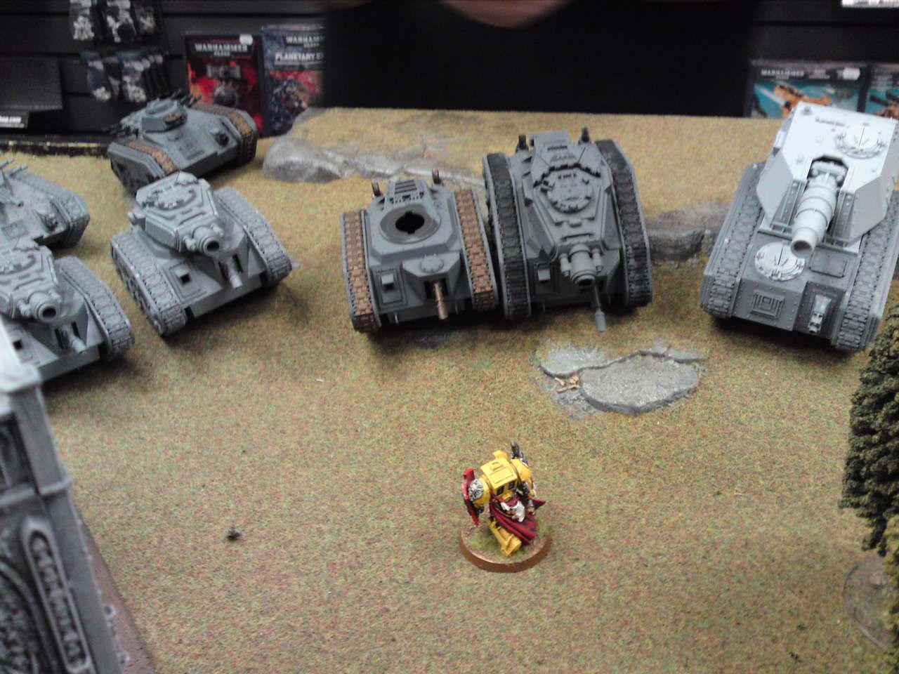 Demolisher, Imperial Fists, Imperial Guard, Lysander, Medusa, Space Marines, Tank, Warhammer 40,000