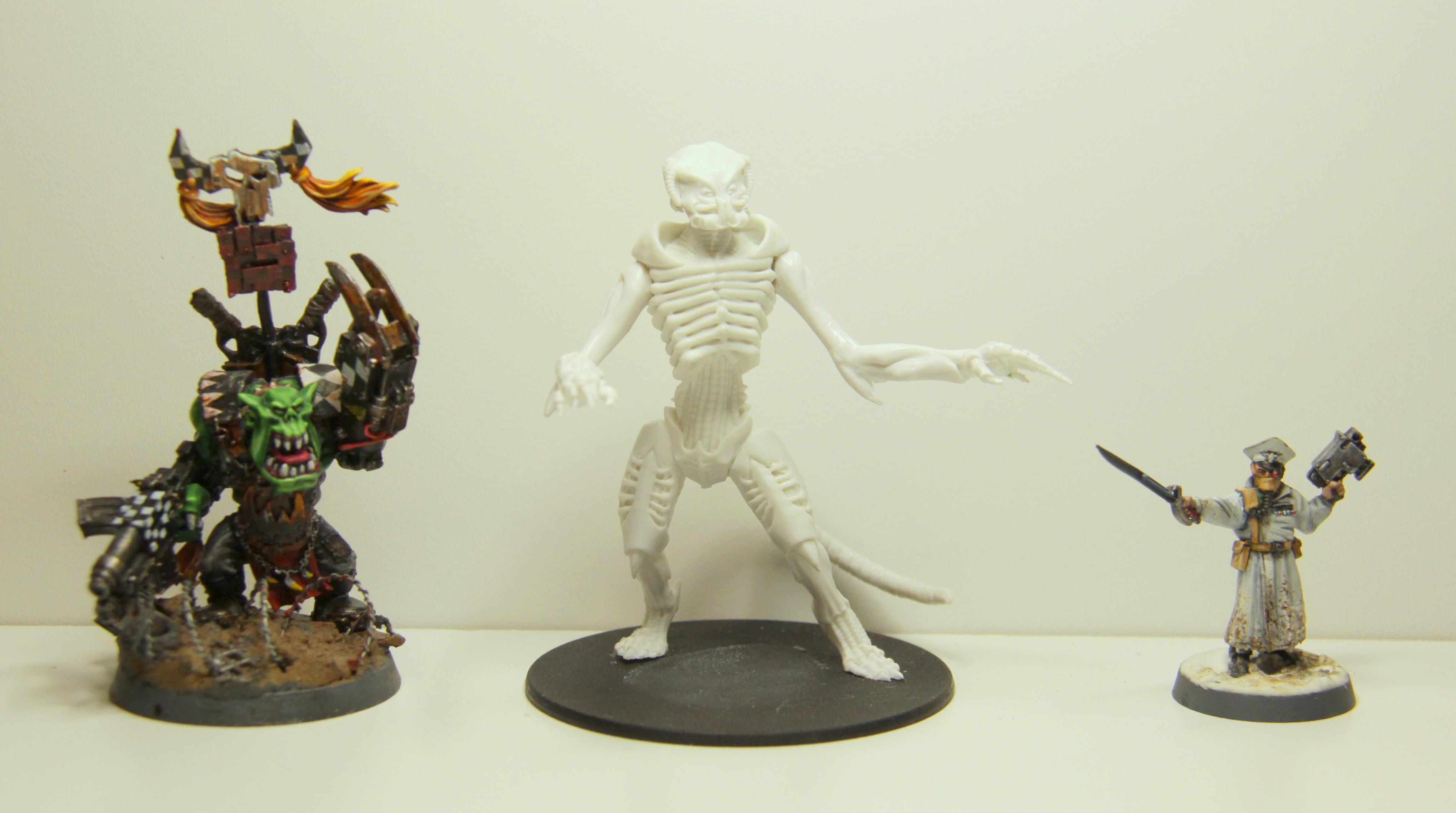 Resin, Size Comparison, Troll Forged