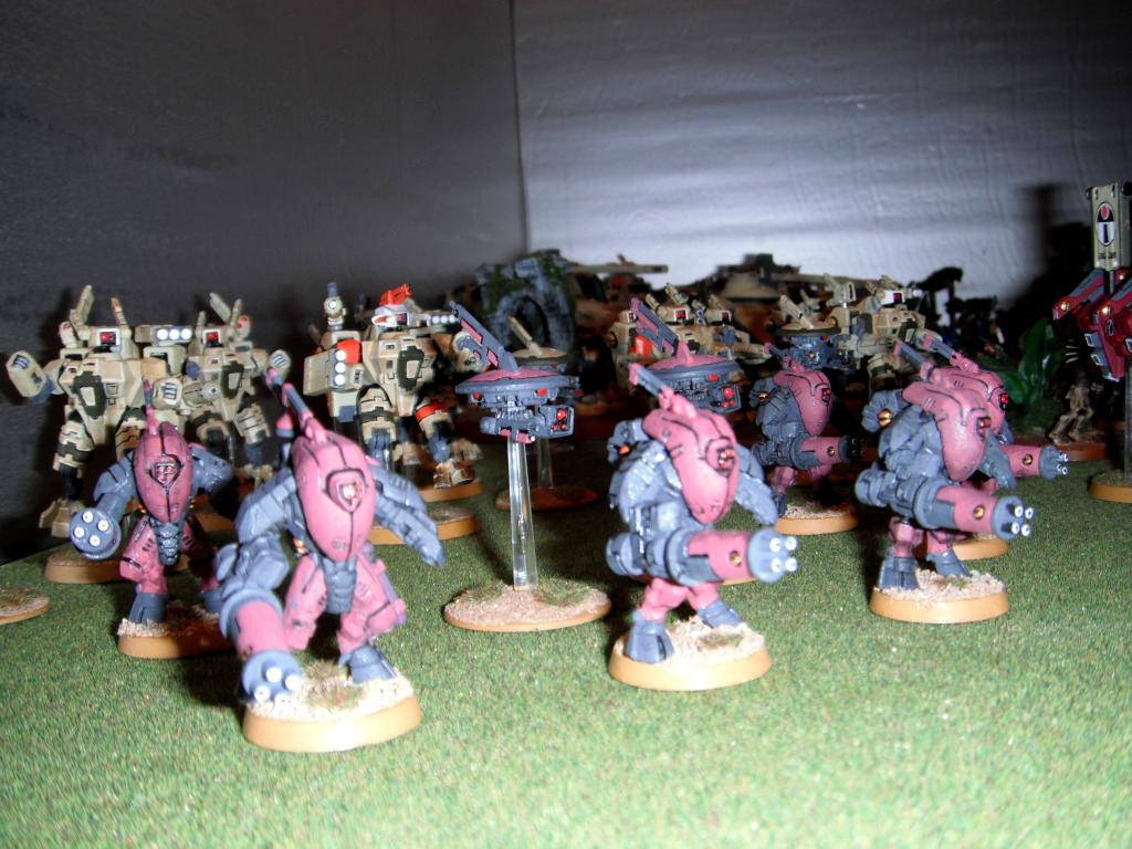 Crisis Battlesuit, Stealthsuit, Tau