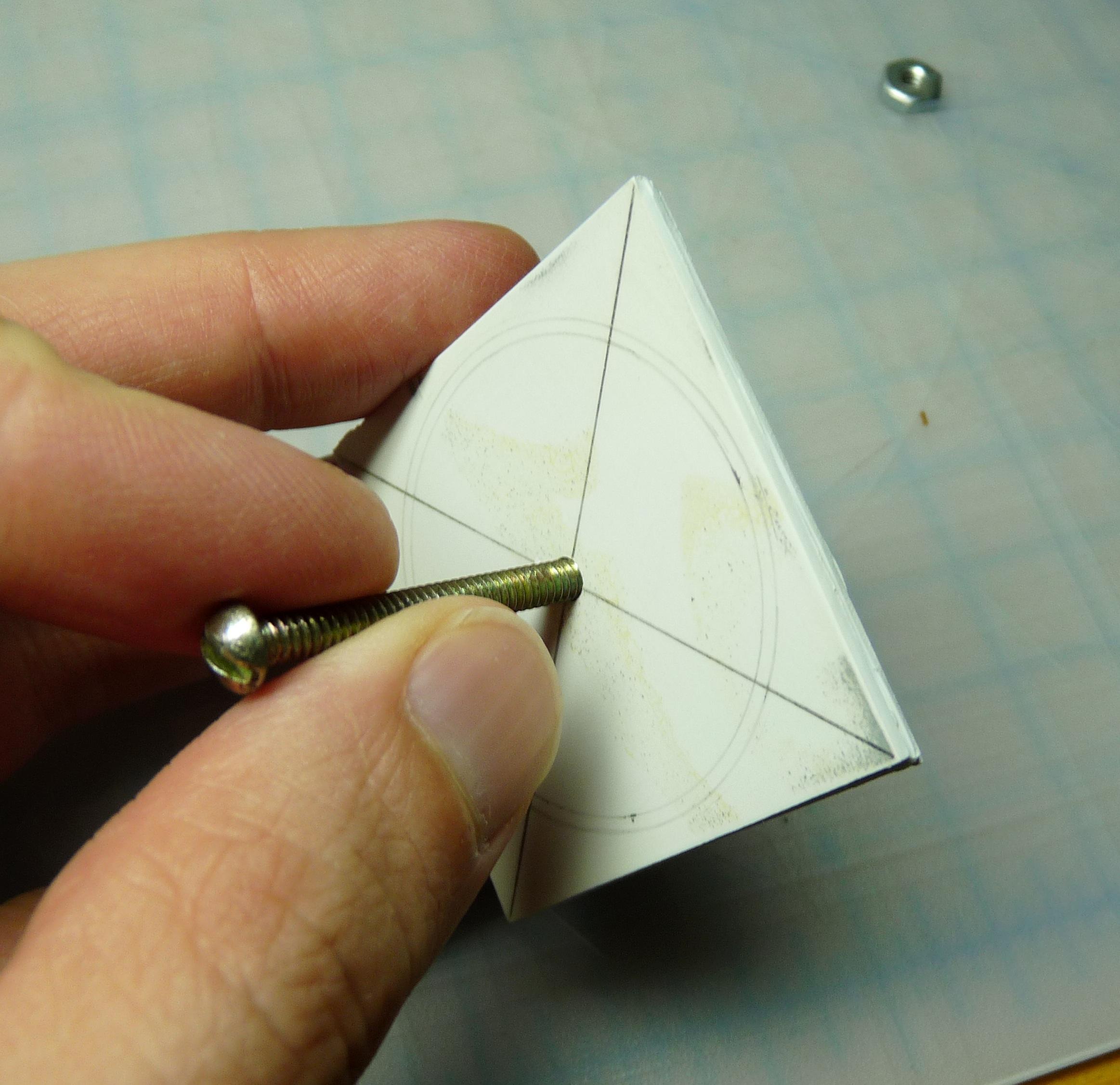 Base, Styrene, Snug fit