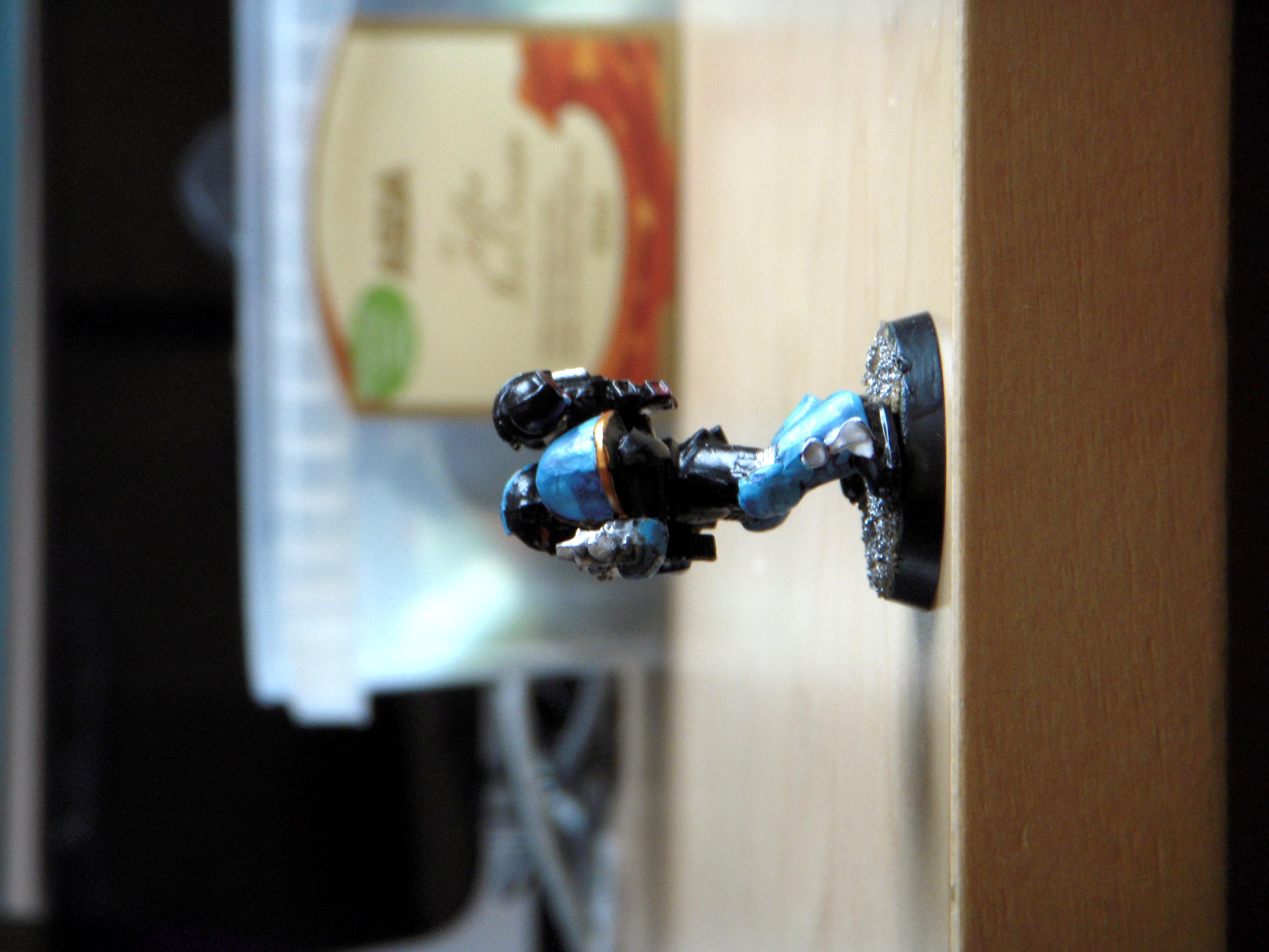 Ice Fangs, Miniature