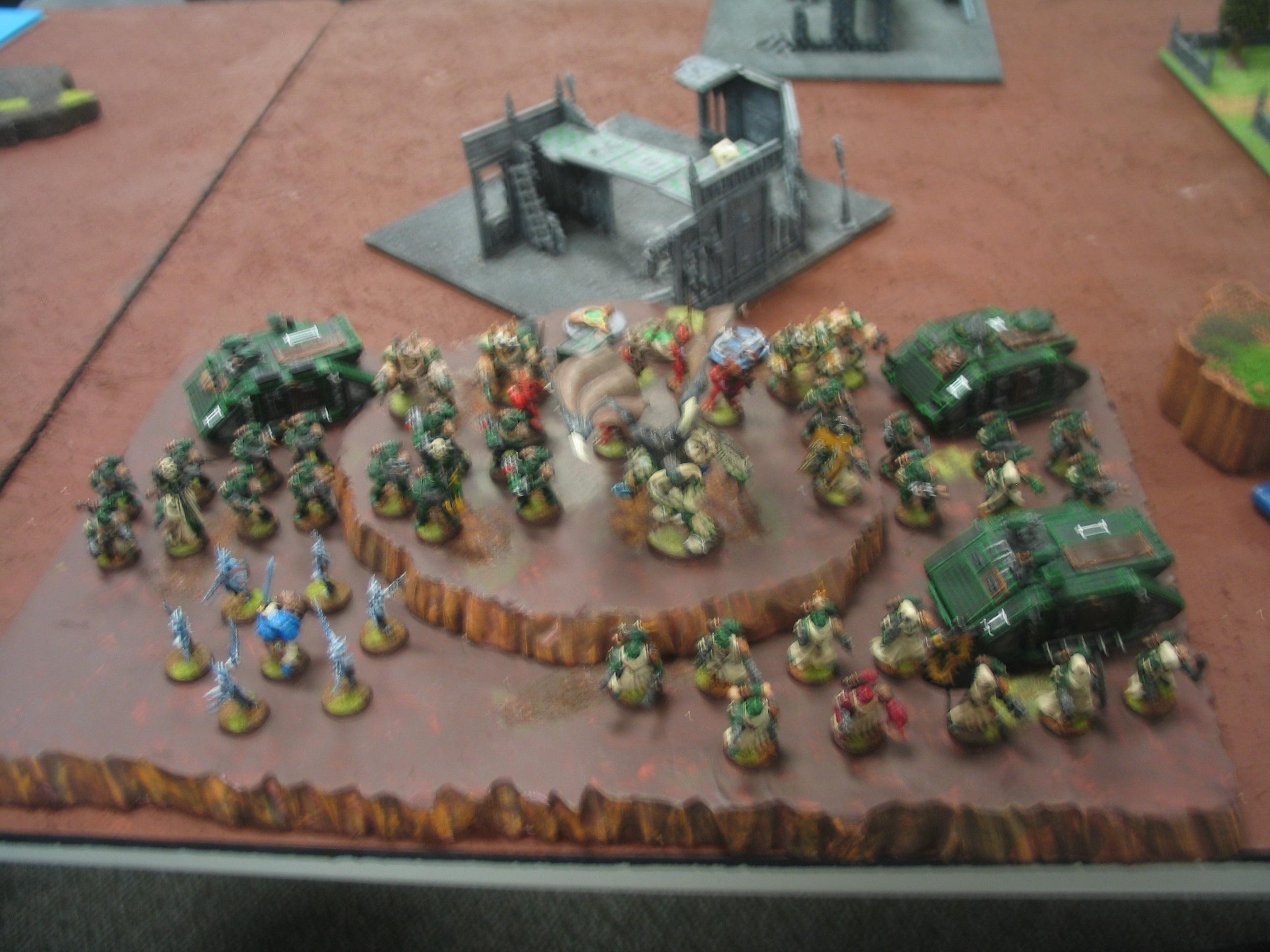 Conflict GT 2011 40k Armies - Marines around rock
