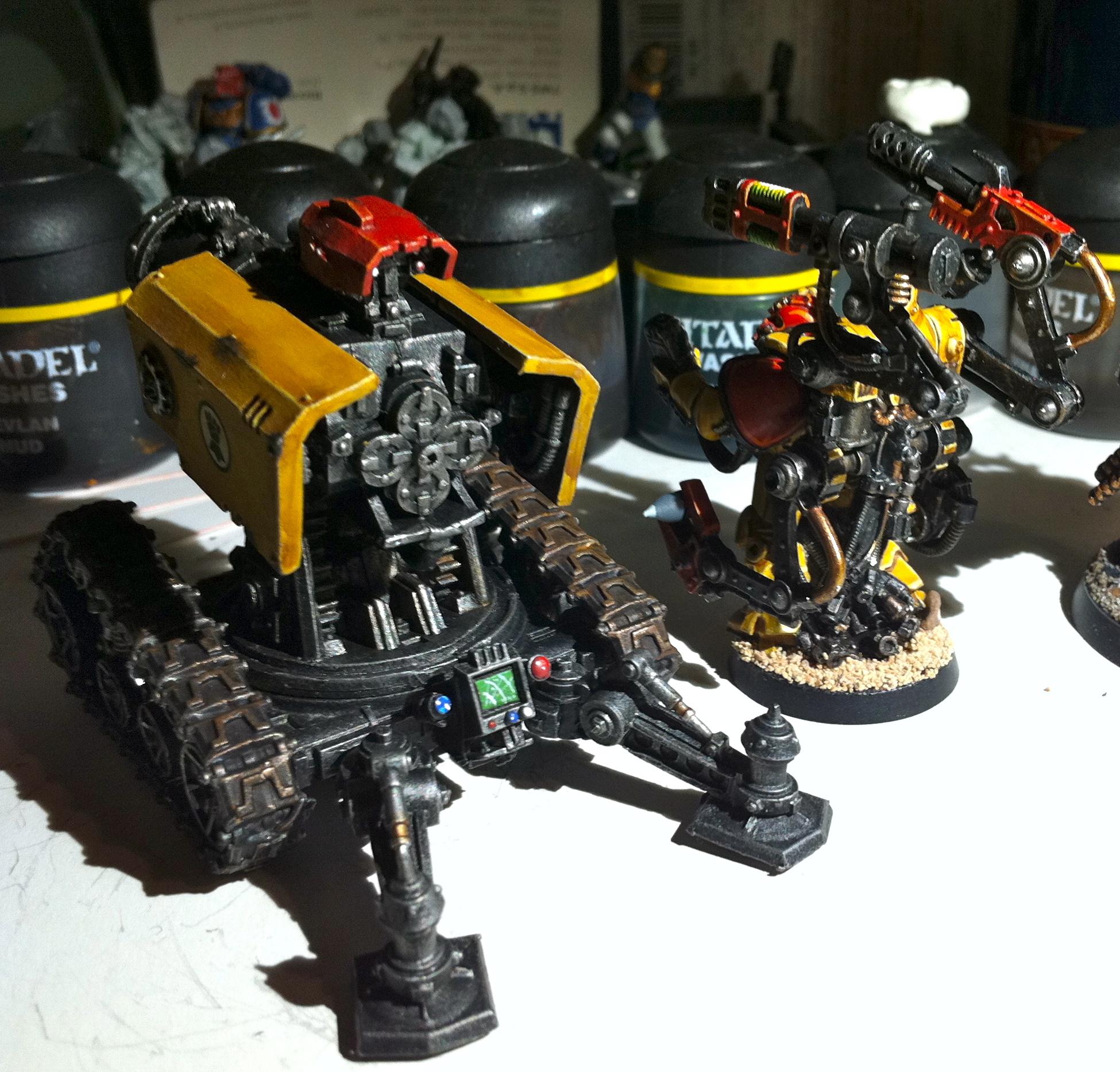 Chaplan, Imperial Fists, Space Marines, Techmarine, Thunderfire