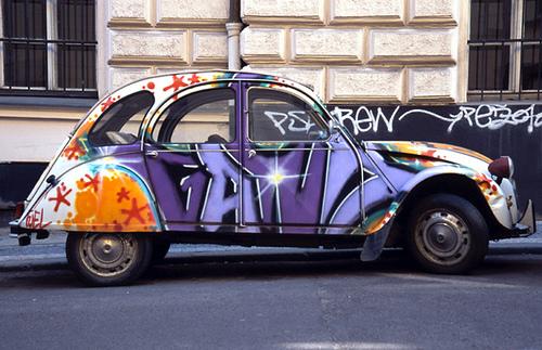 Cars, Graffitti