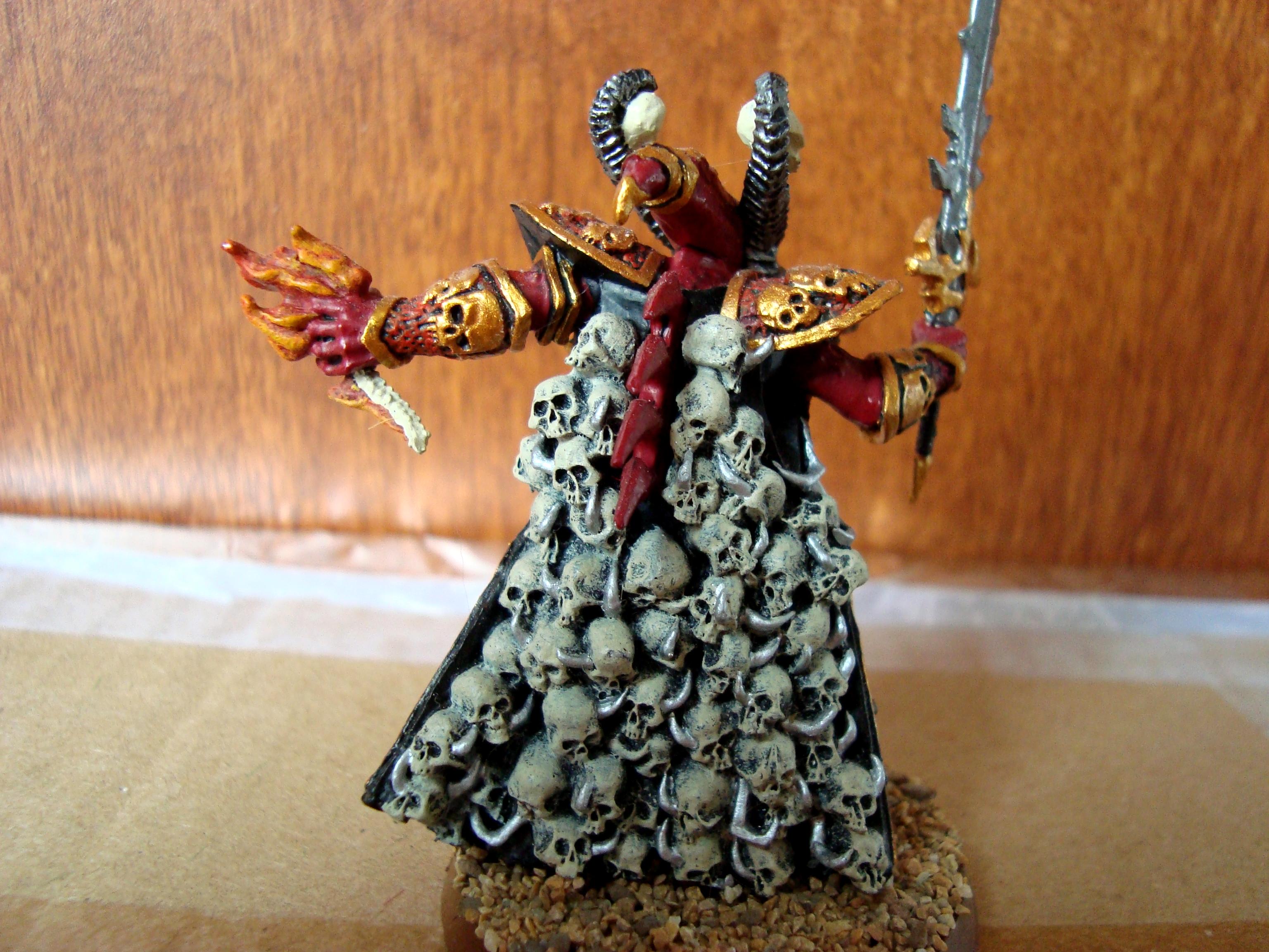Skulltaker rear