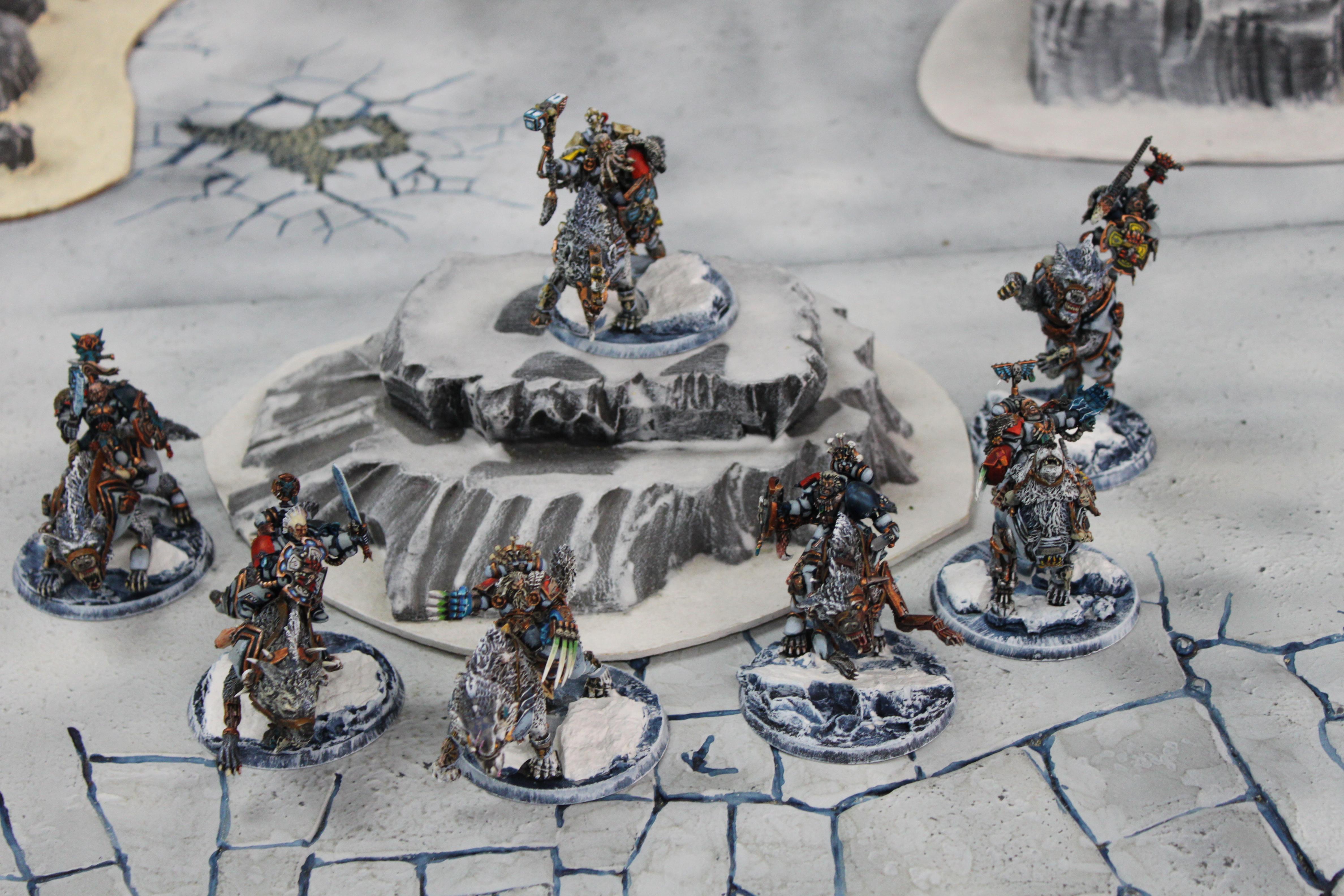 Lightning Claws, Runic Weapon, Space Wolves, Thunderwolves