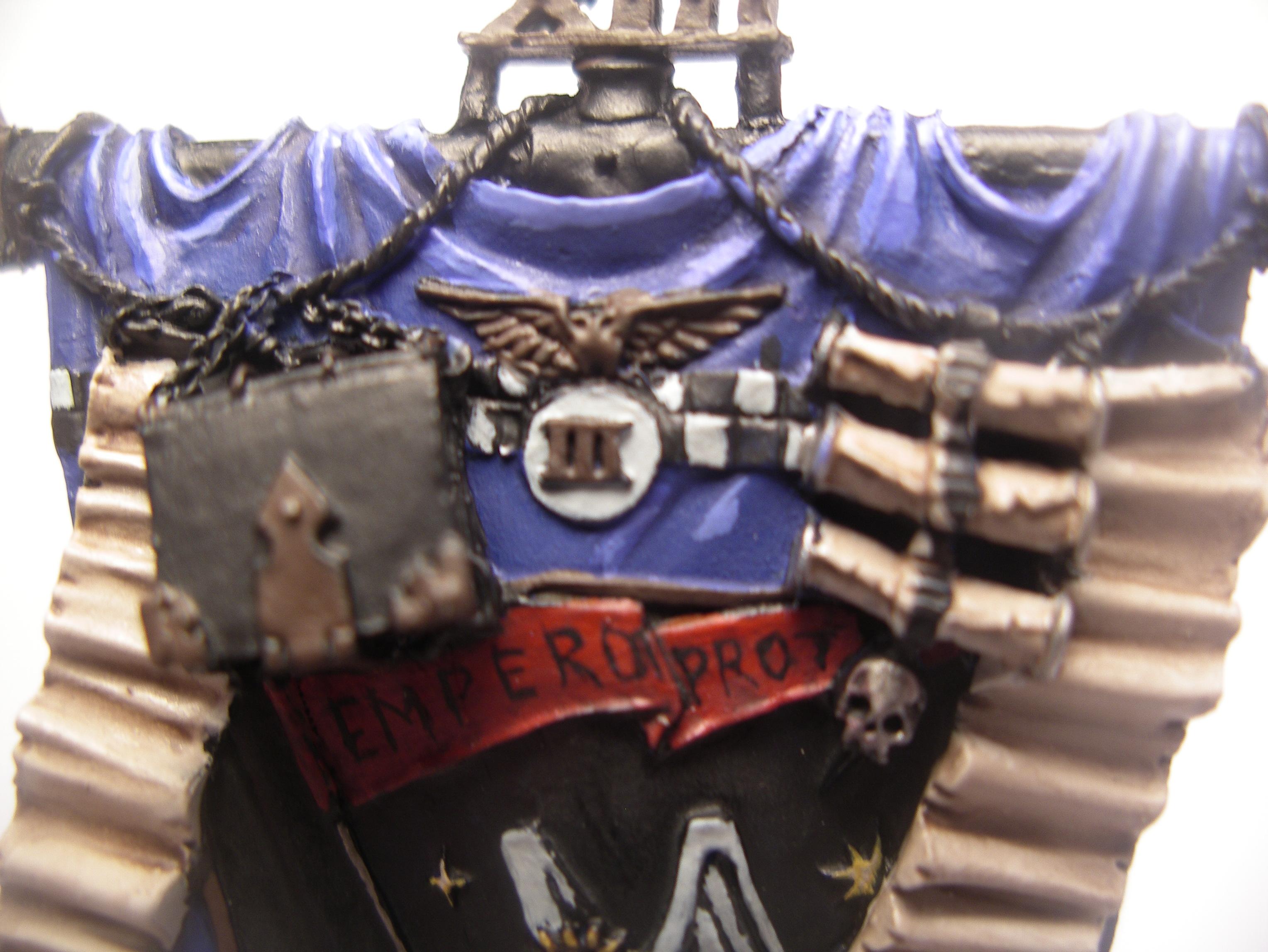 moar details