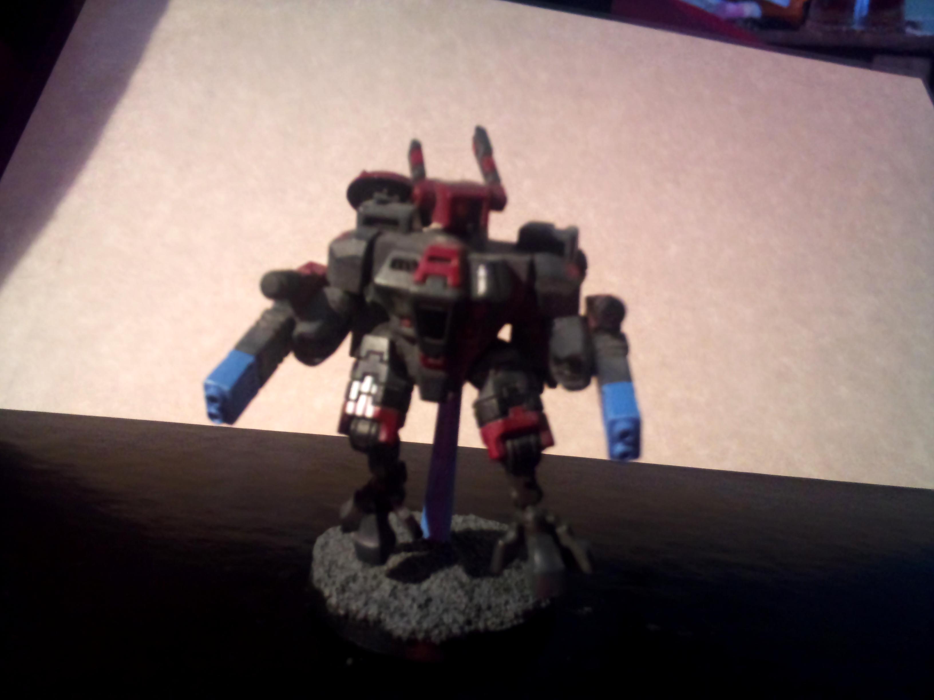 Crisis Battlesuit, Tau
