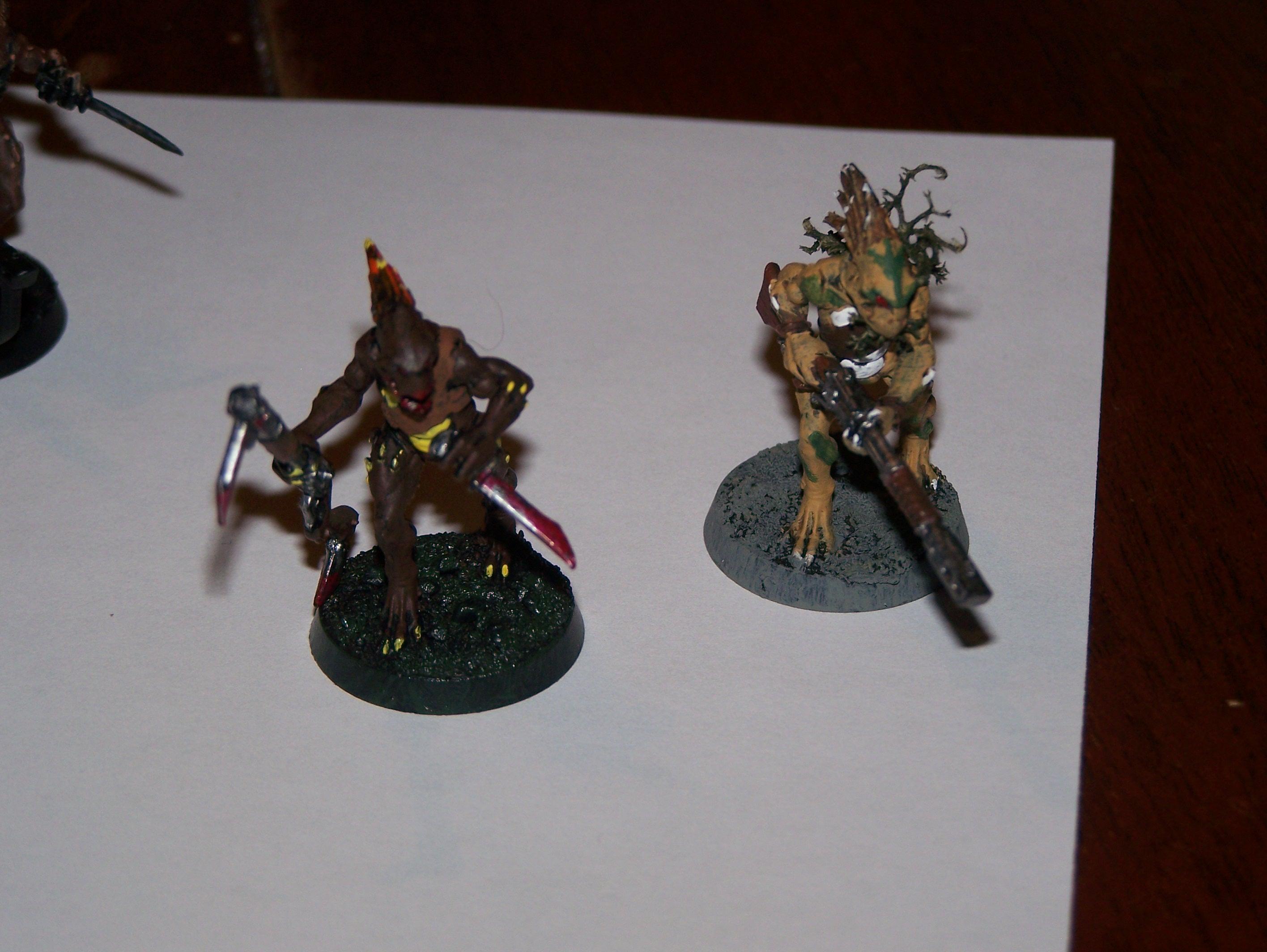 Kroot "berserker" on left and "sniper" with WIP ghilie on right