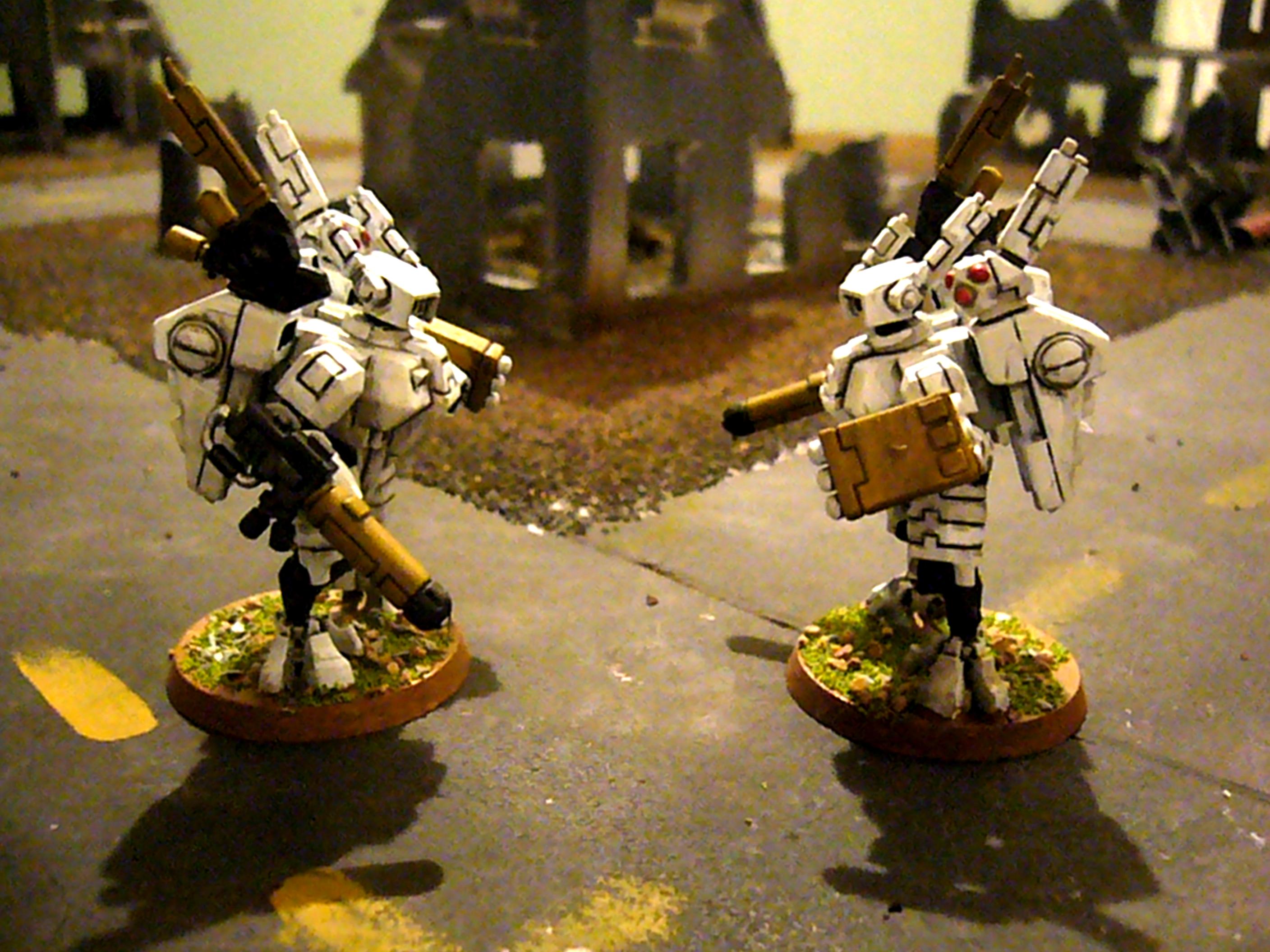 Battlesuit, Tau, Crisis Suits