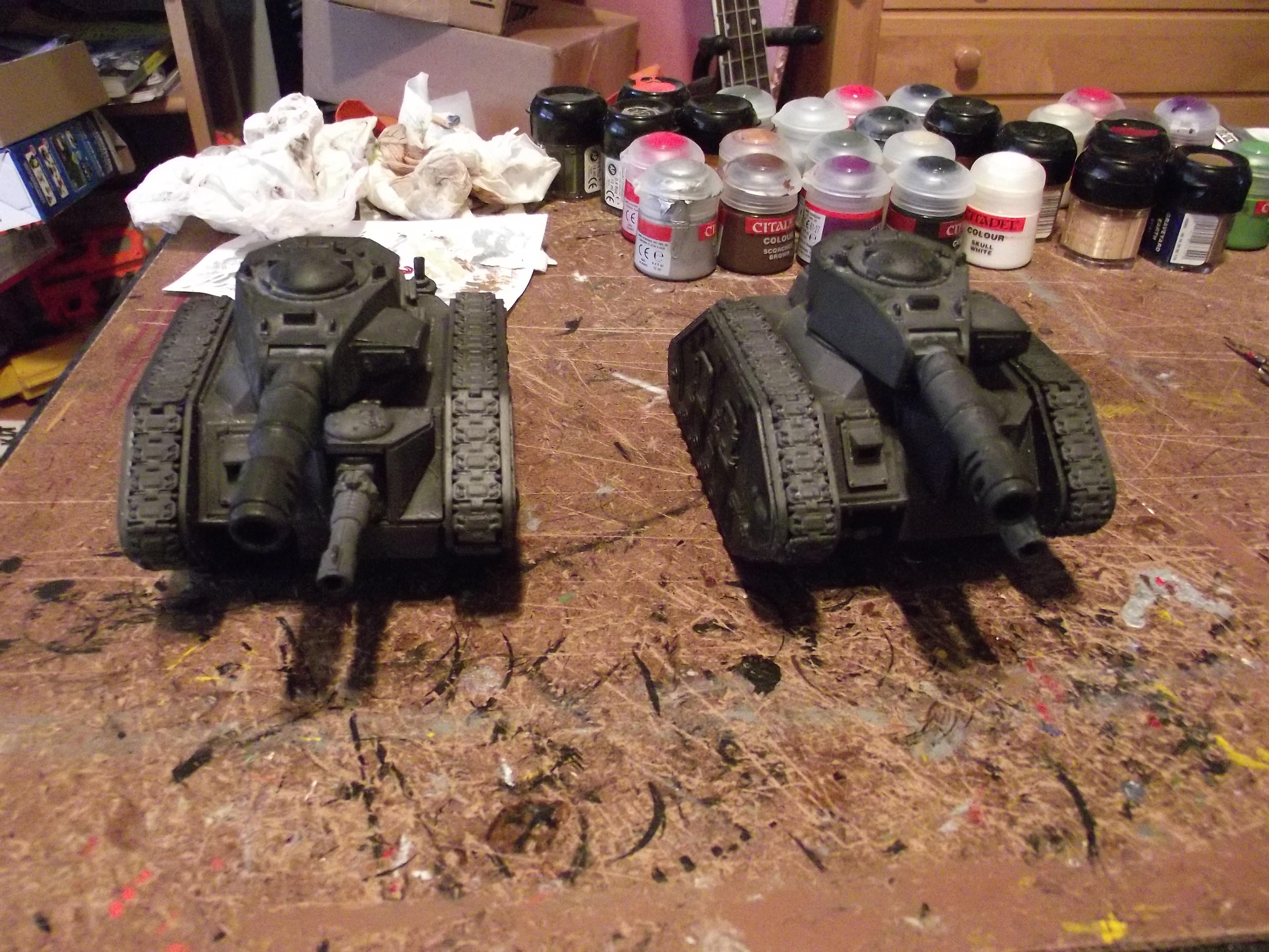 2 Leman Russ ready to be painted