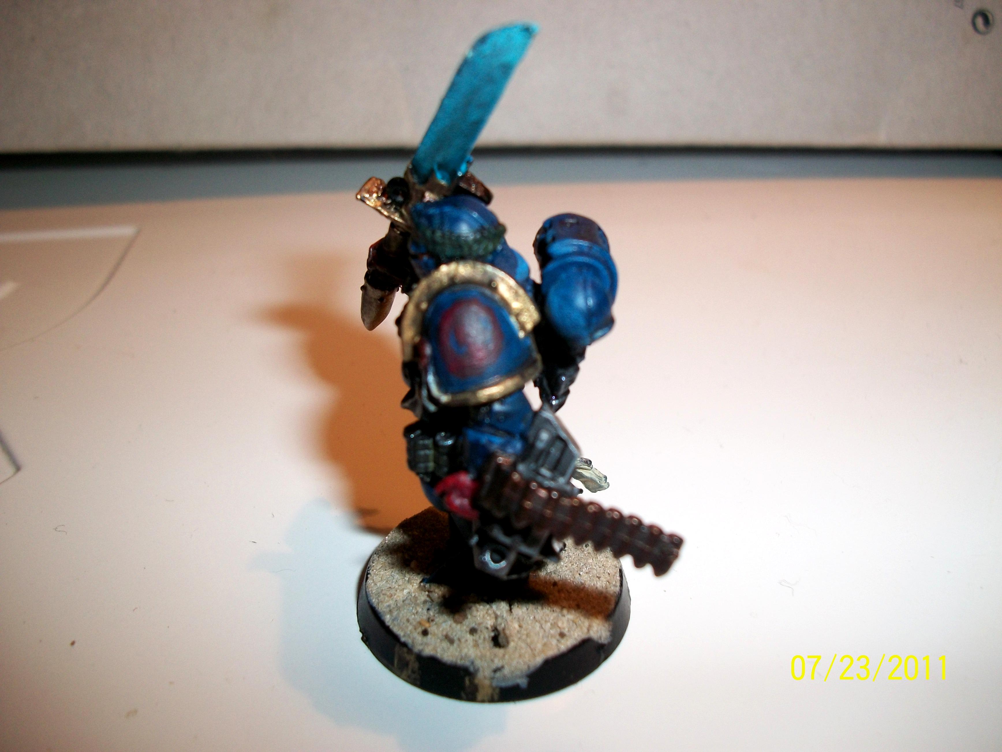 Crimson Fists, crimson fists chapter chapmion left