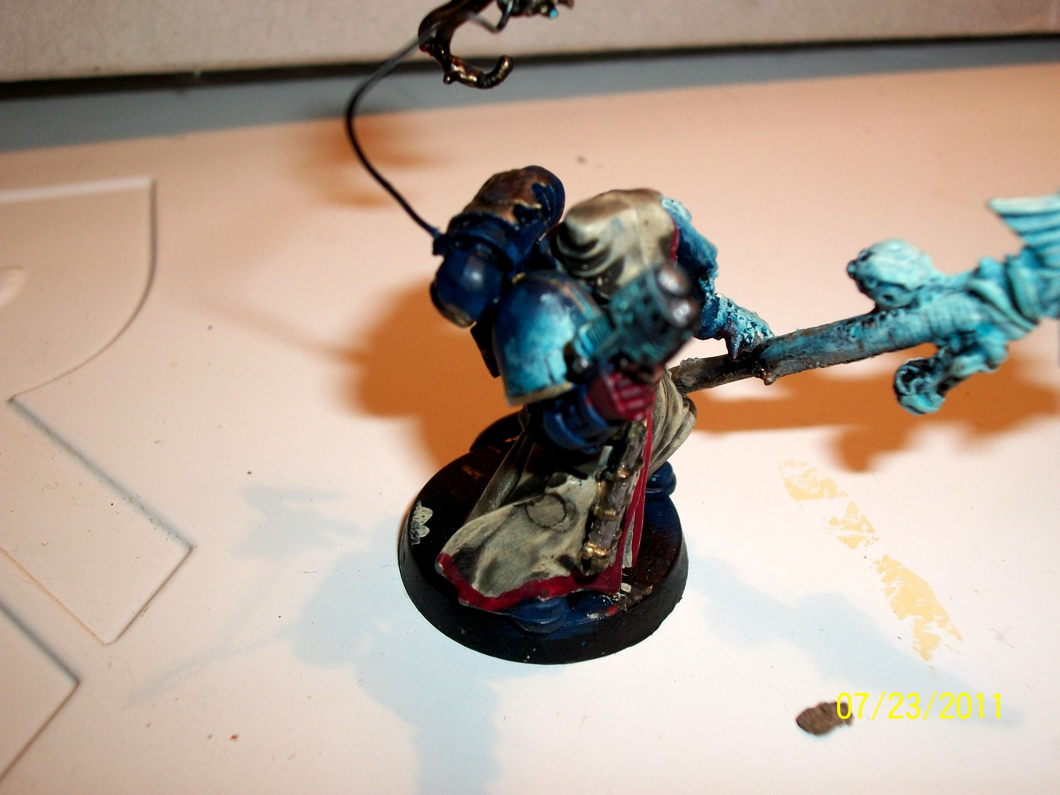 C, crimson fists libirian right 