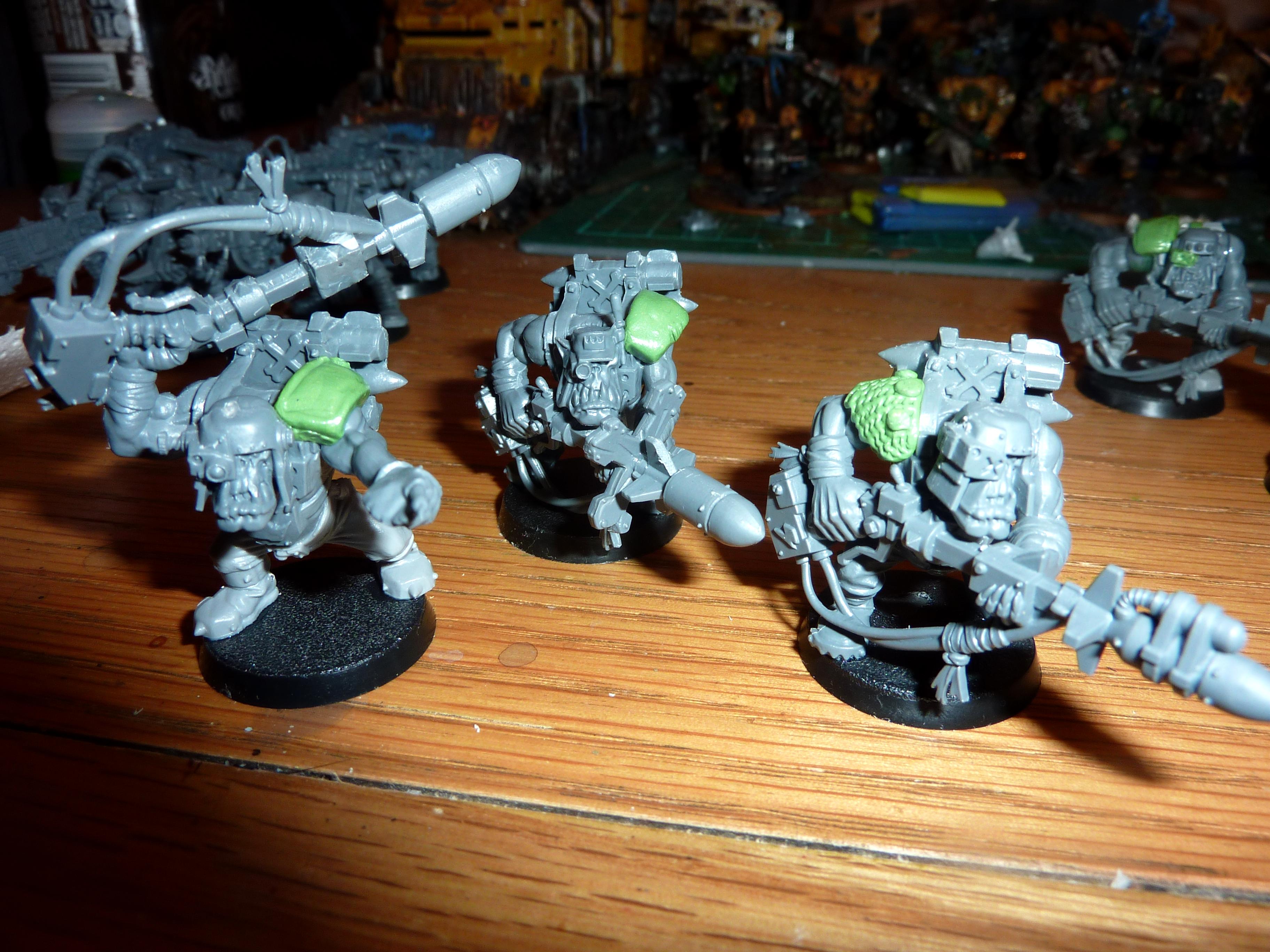 Tank Bustas