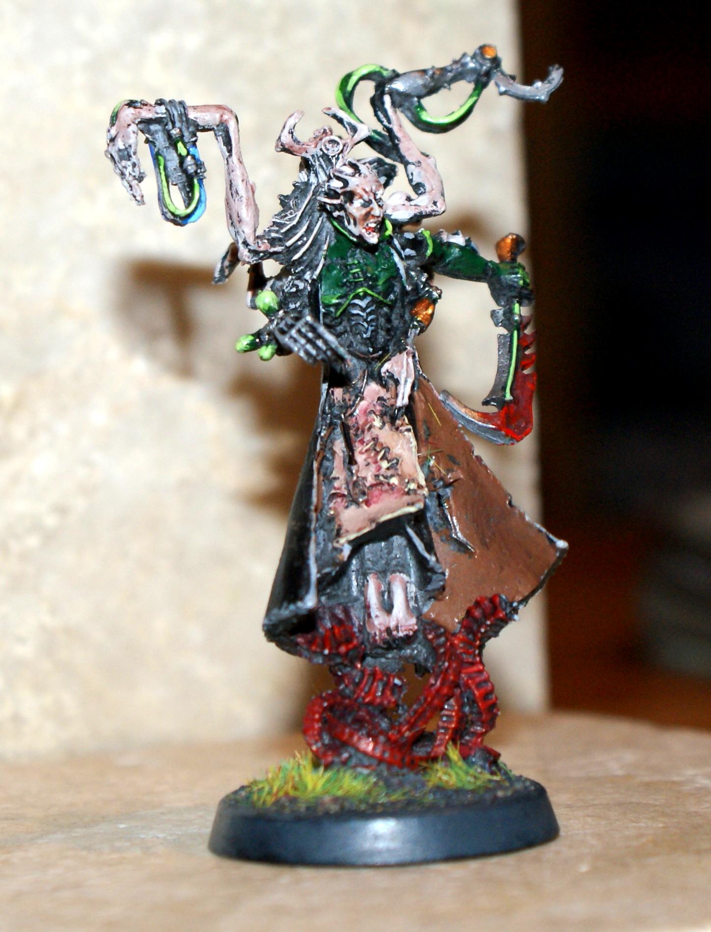 Dark Eldar, Haemonculus