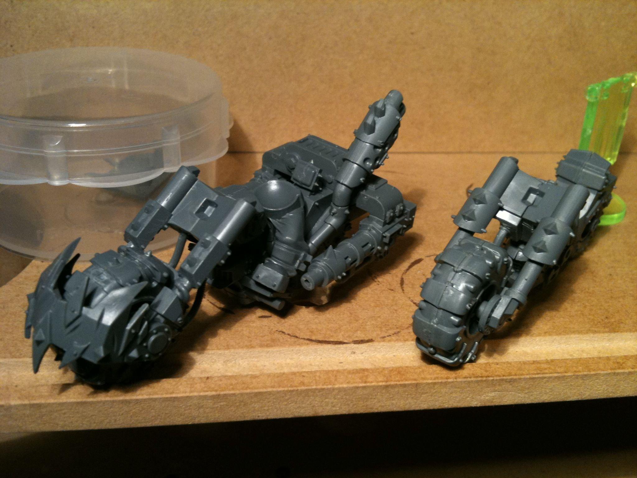 Da Dark Angelz, Orks, Warbiker