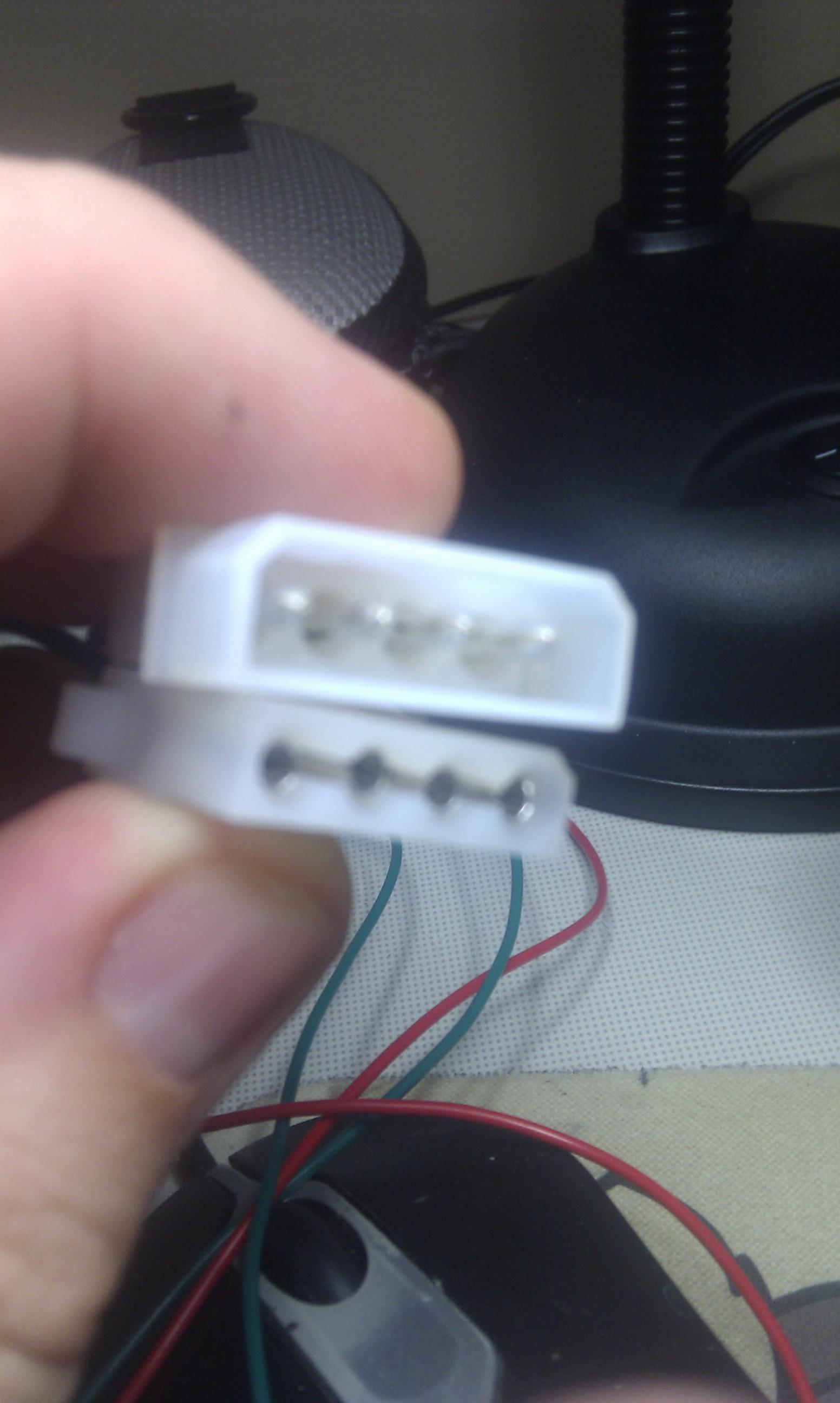 connectors that look like this