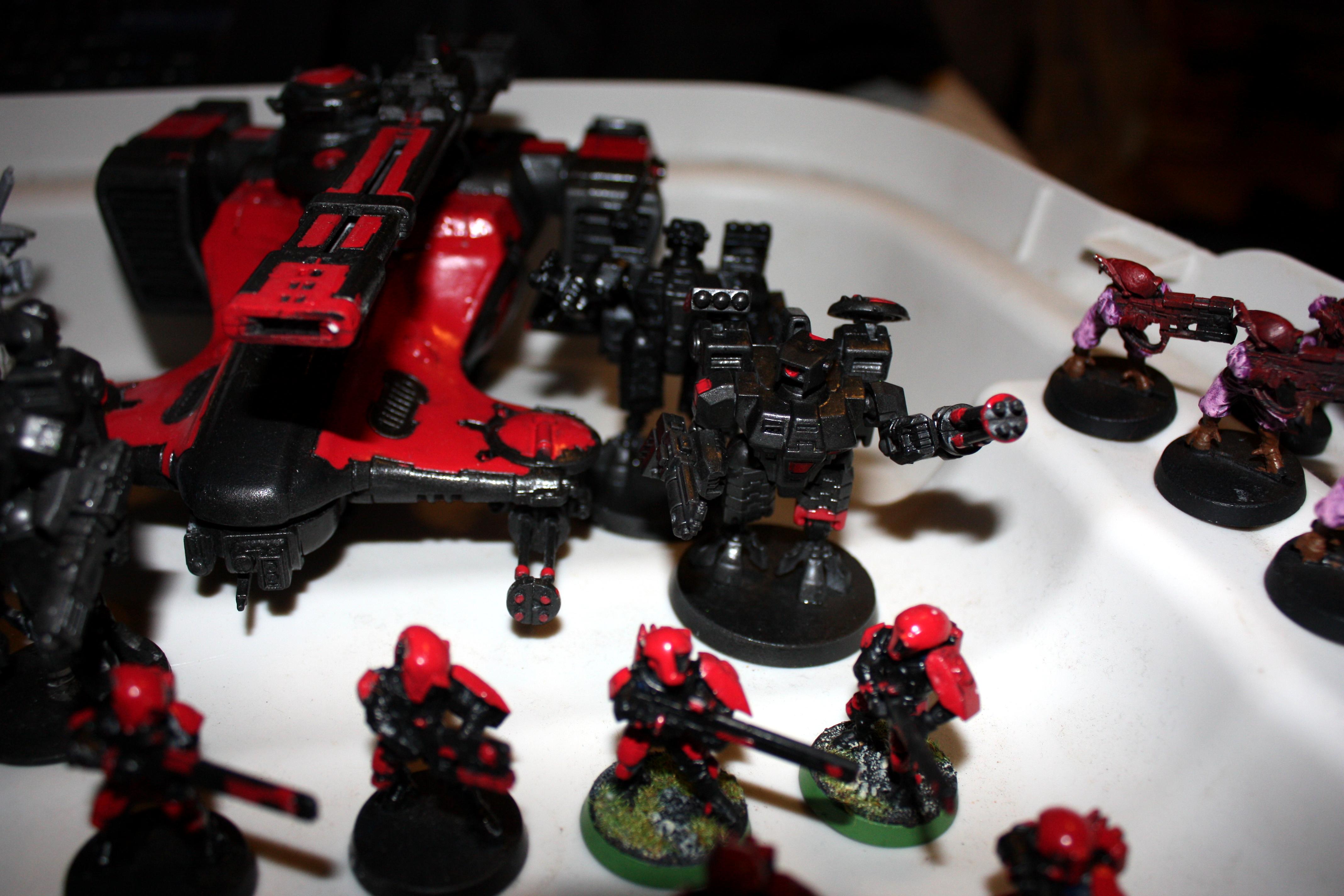 Hammerhead, 2 Crisis Suits