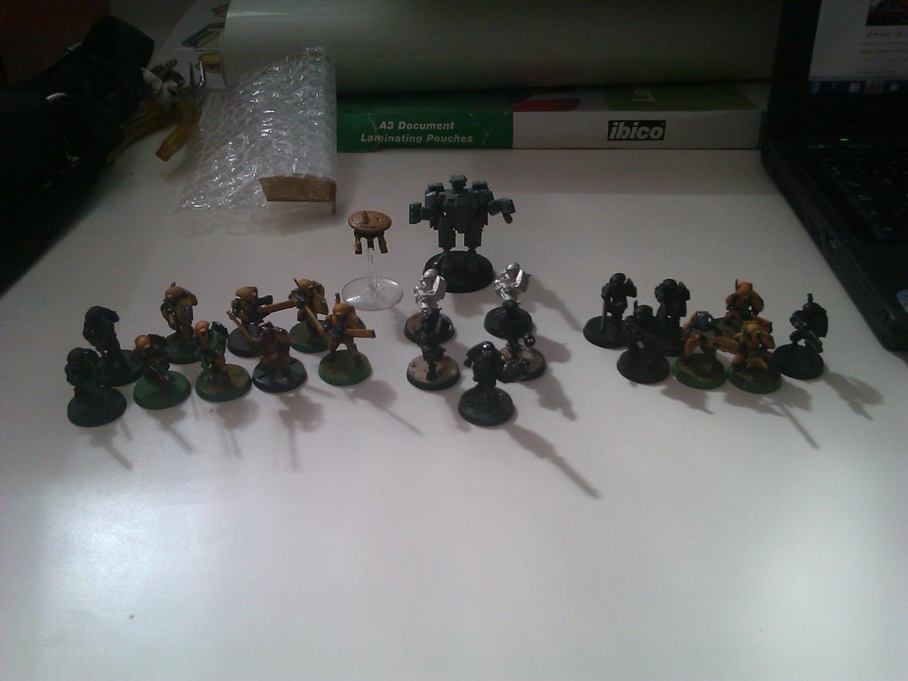 Tau, Family Photo 5