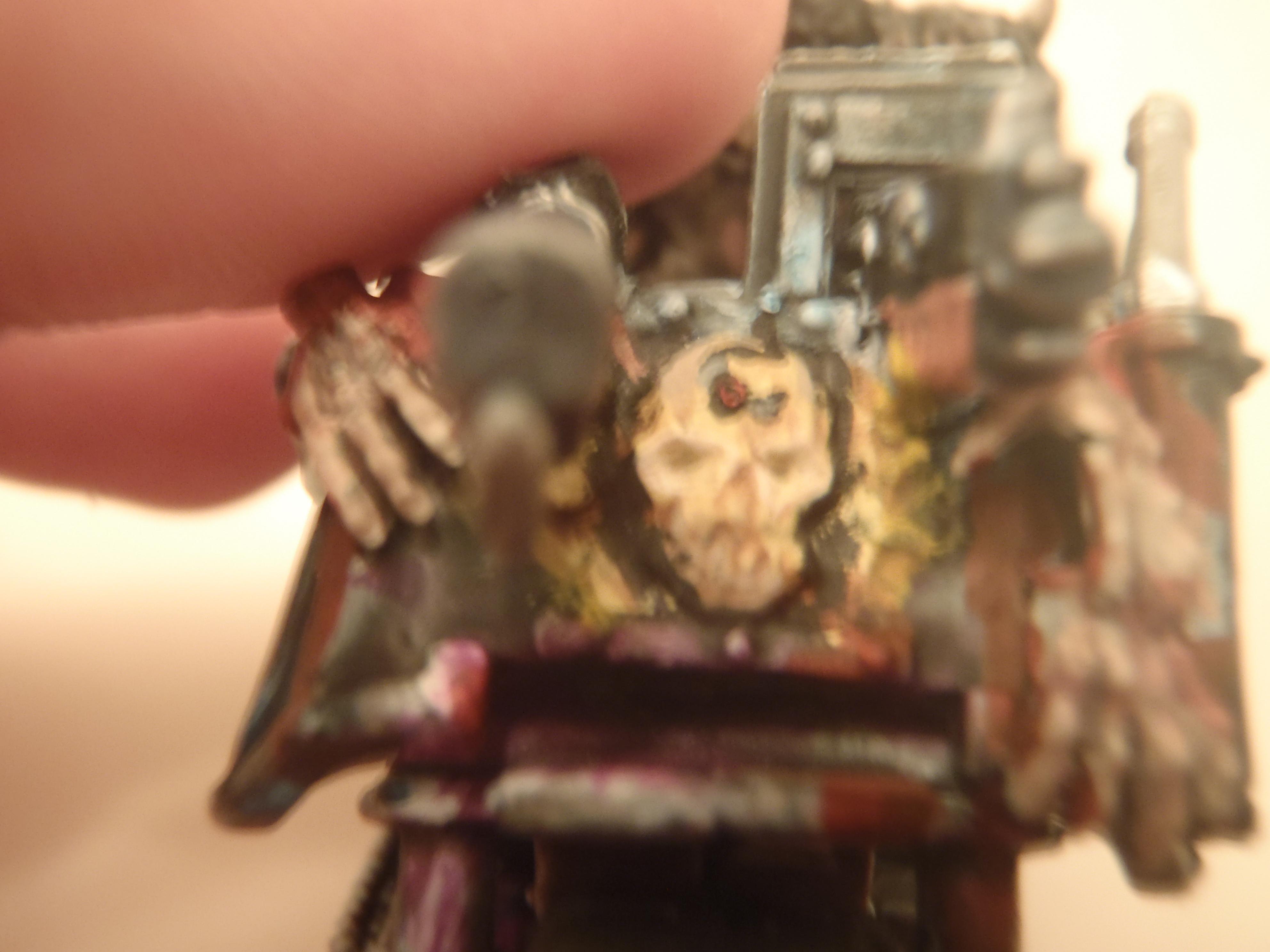 here is the daemons soul of the possesed bike, forget which chaos god symobl i painted on it though