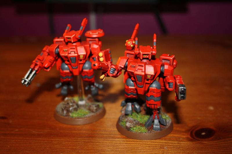 Red Tau Crisis Battlesuits