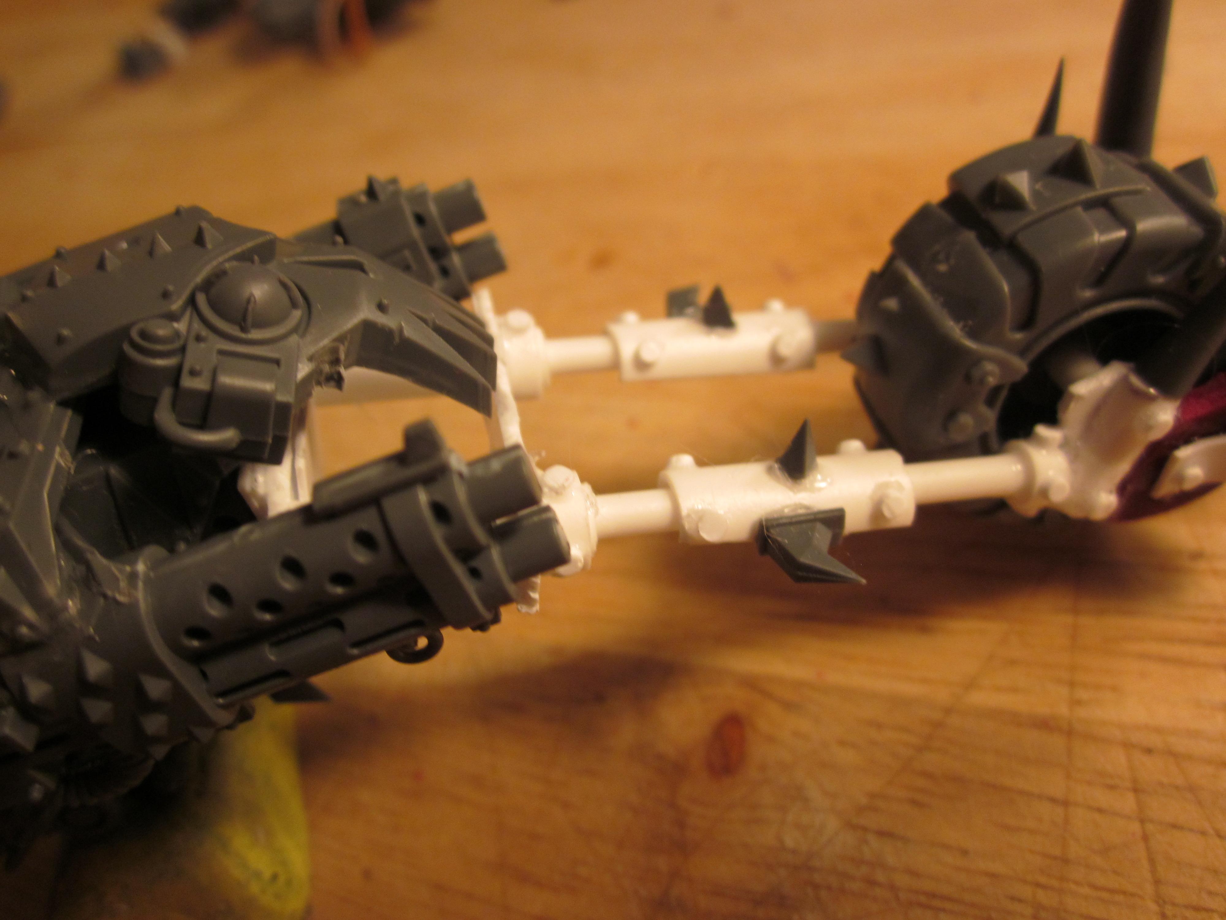 Wazdakka Gutsmek, MOre spikes